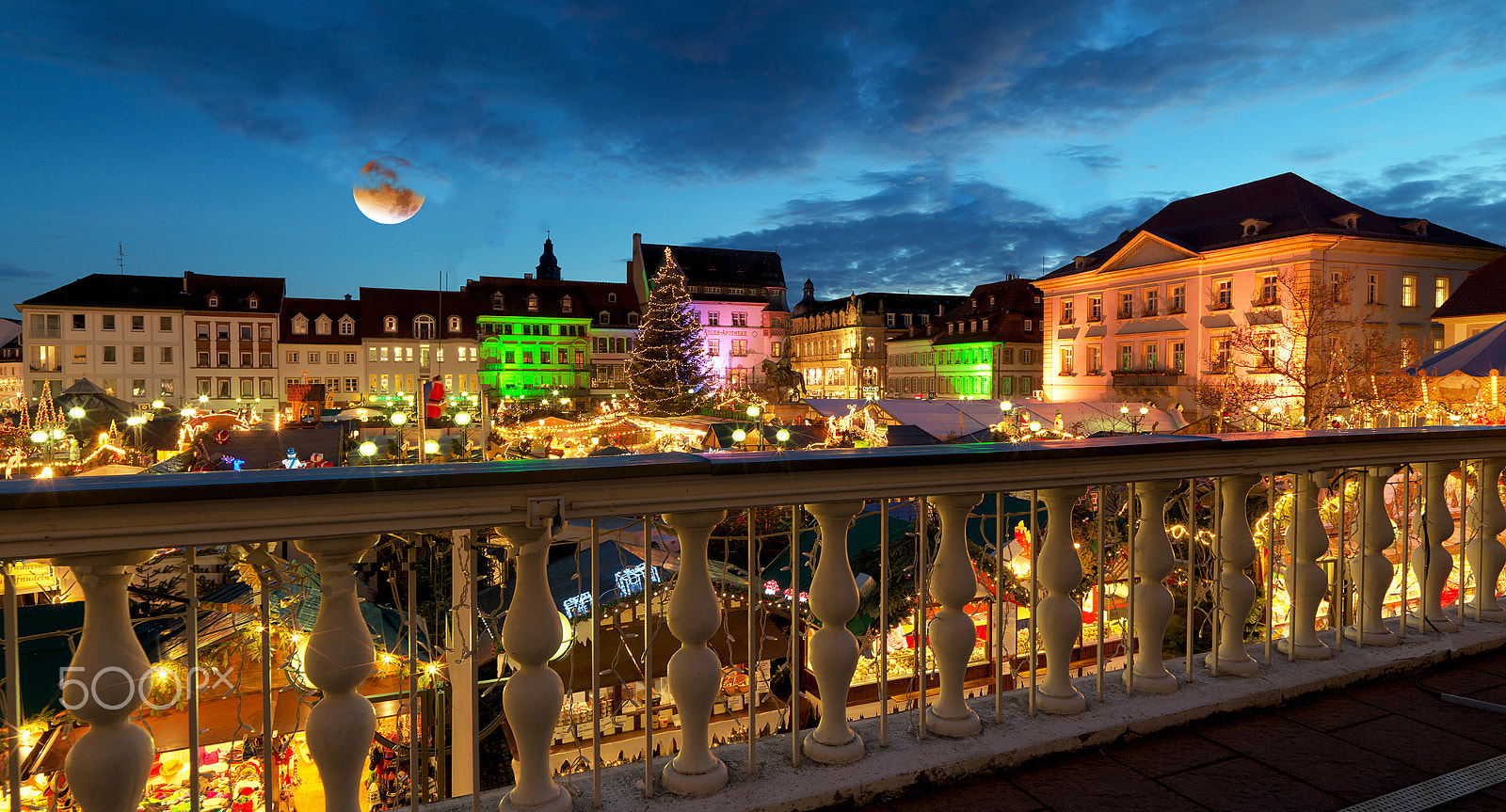 Hasselblad H5D-50c sample photo. Christmas market photography