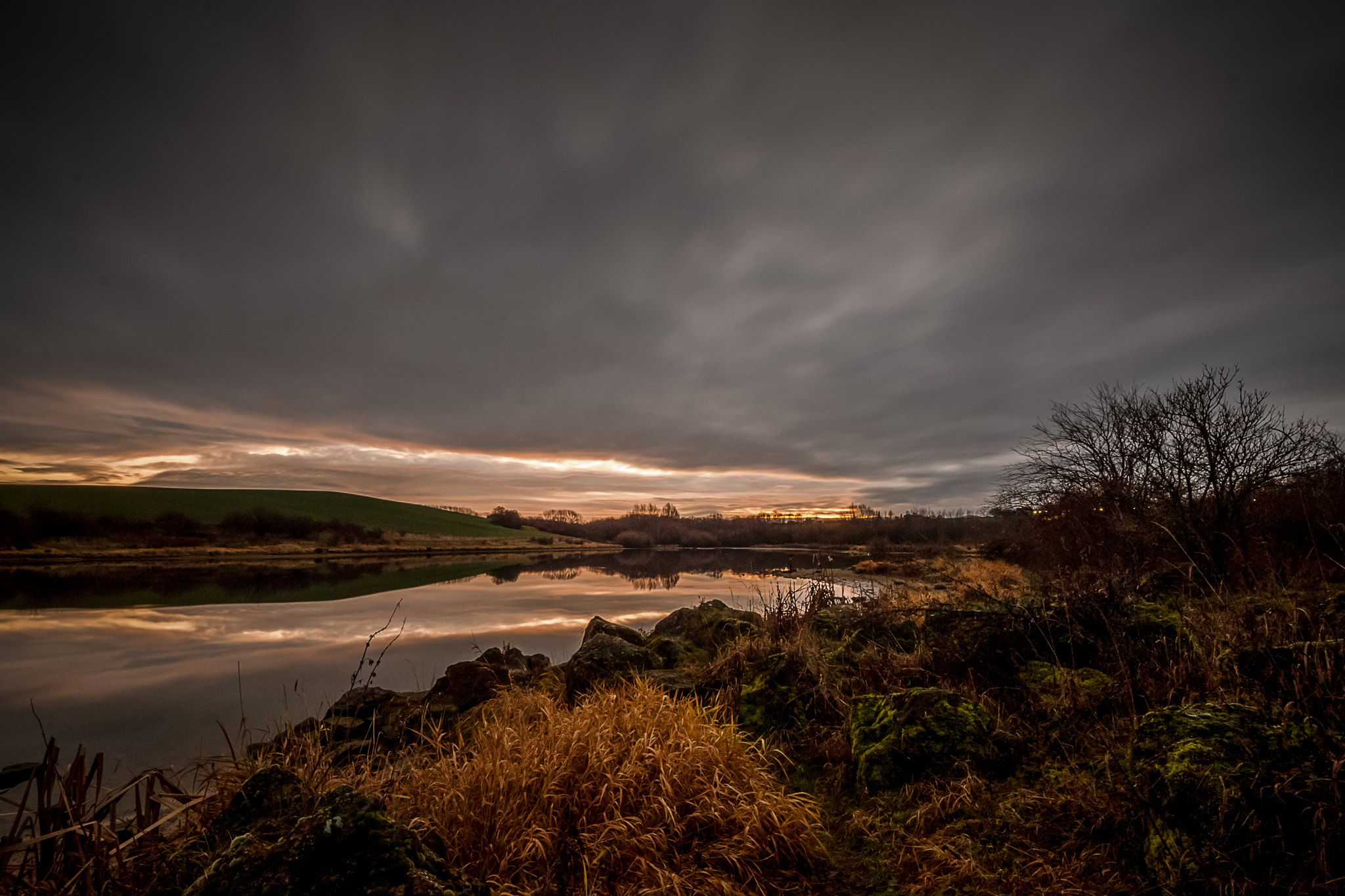 Sigma 8-16mm F4.5-5.6 DC HSM sample photo. At the lake photography