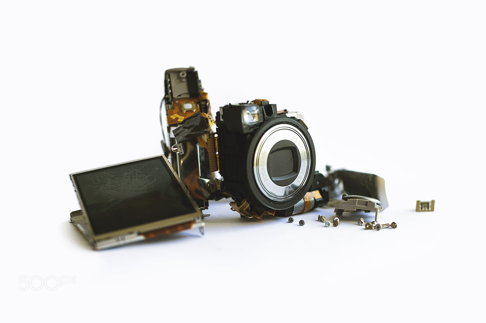 Sony Alpha DSLR-A580 + Sigma 30mm F1.4 EX DC HSM sample photo. Broken camera photography