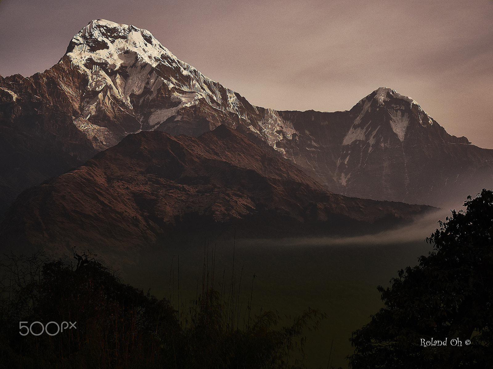Panasonic Lumix G X Vario 12-35mm F2.8 ASPH Power OIS sample photo. Mountain view in the morning from tadapani photography