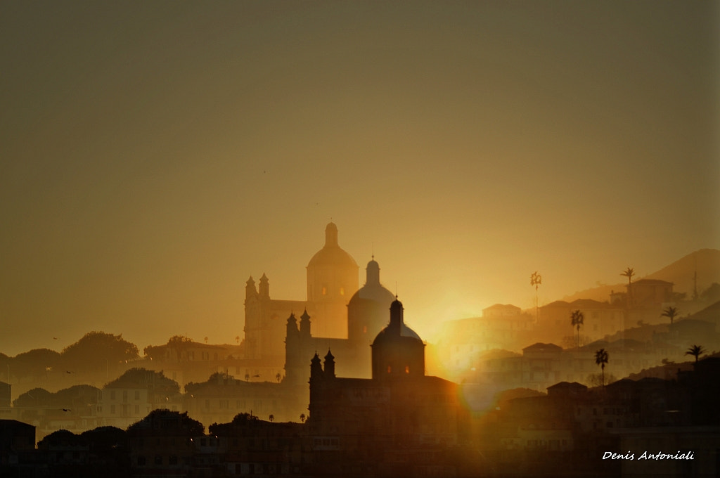 Pentax smc DA 55-300mm F4.0-5.8 ED sample photo. Madonna della costa sanremo photography