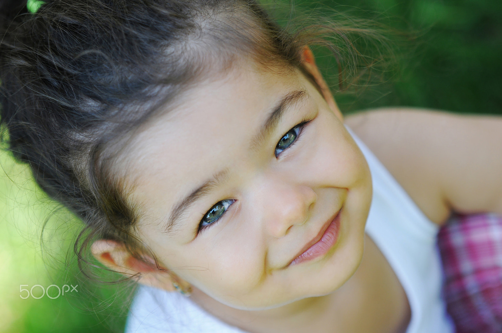 Sigma 70-200mm F2.8 EX DG Macro HSM II sample photo. Girl photography