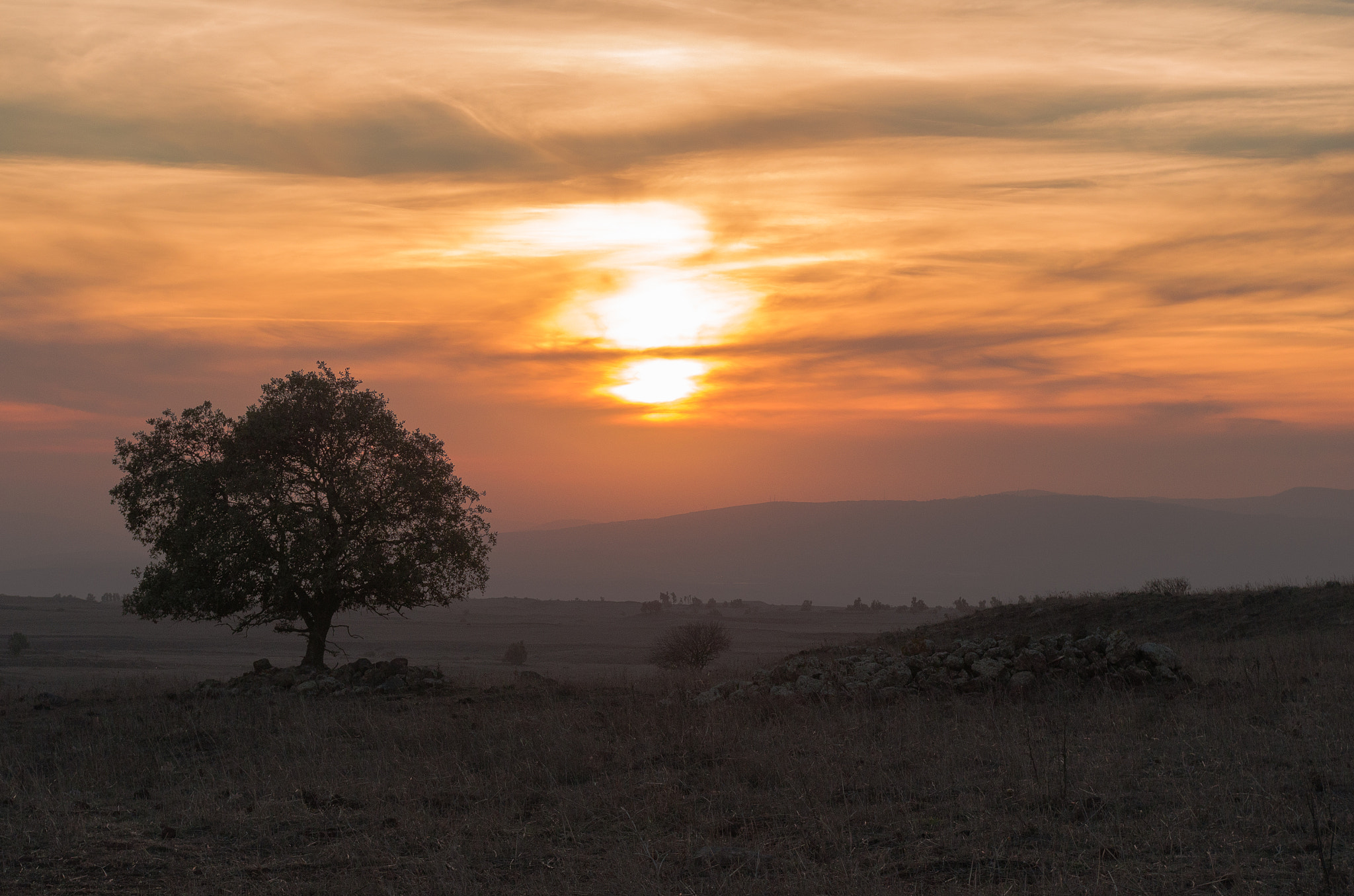 Pentax K-5 IIs sample photo. Evening falls photography