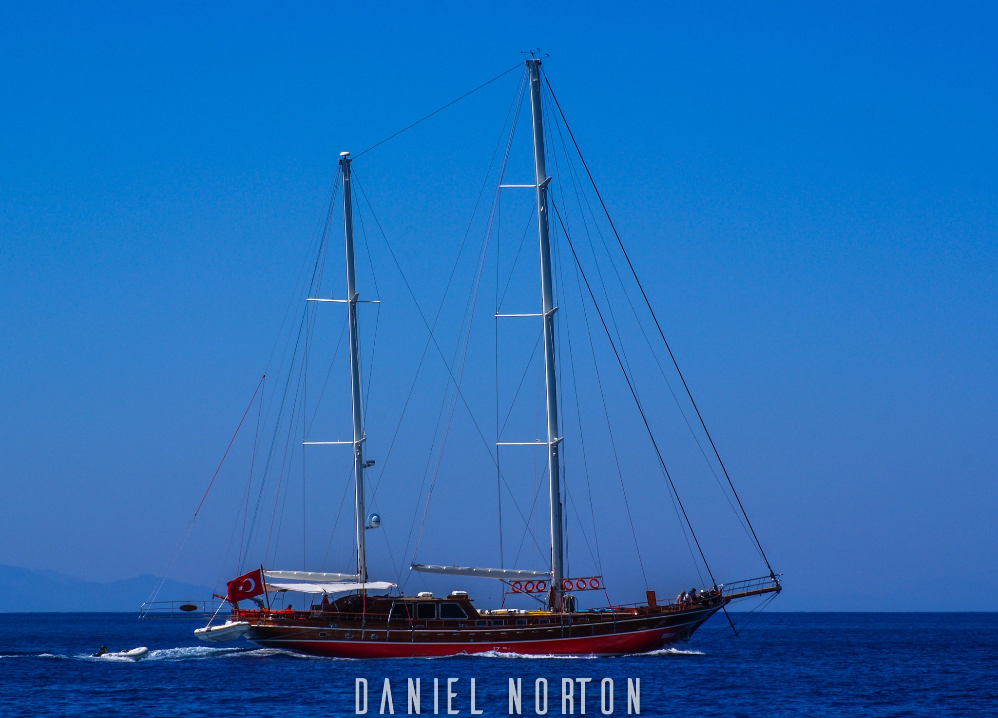 Sony Alpha DSLR-A330 sample photo. Once upon a boat photography