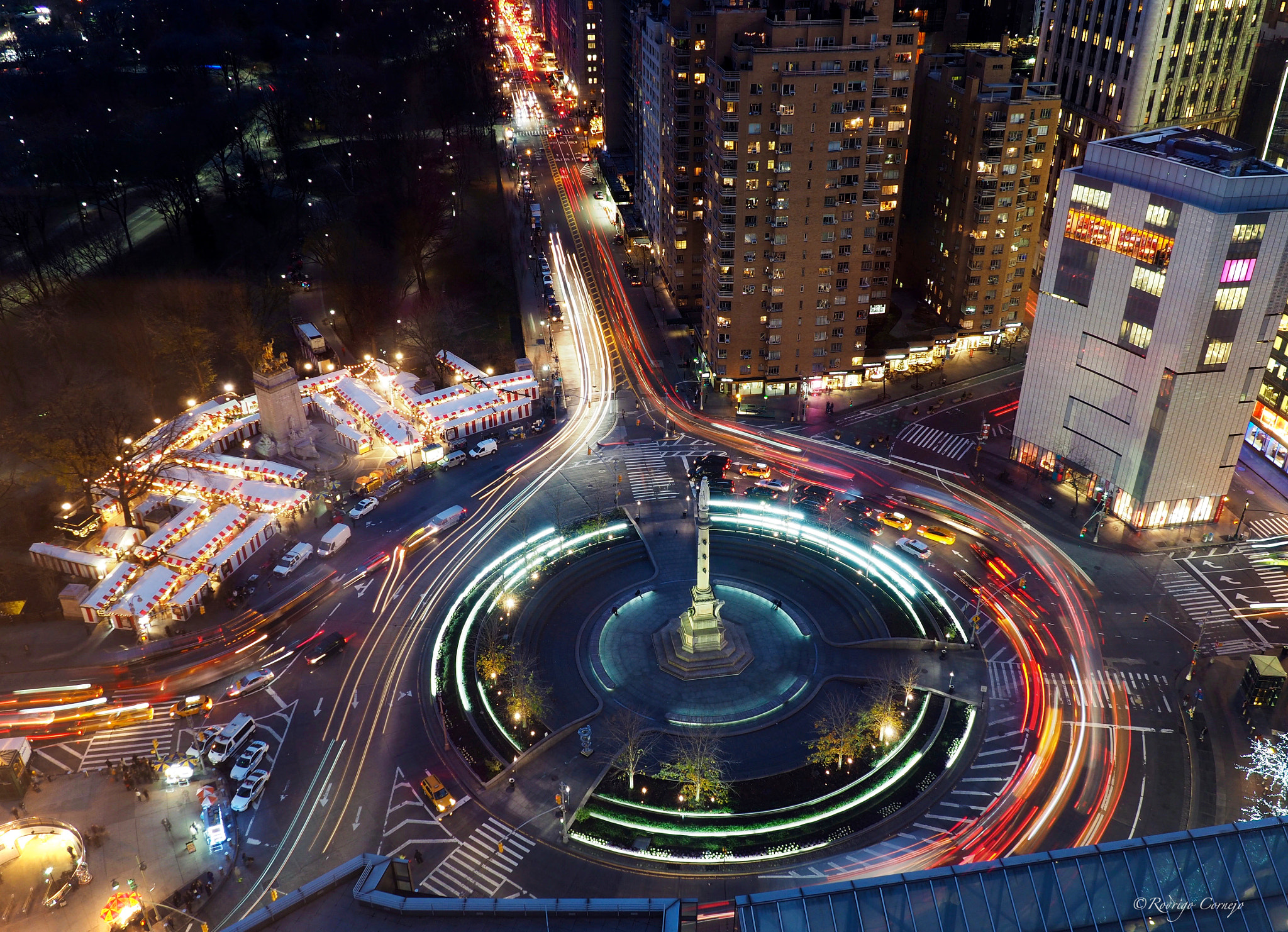 Olympus M.Zuiko Digital 14-42mm F3.5-5.6 II R sample photo. __columbus circle, new york__ photography