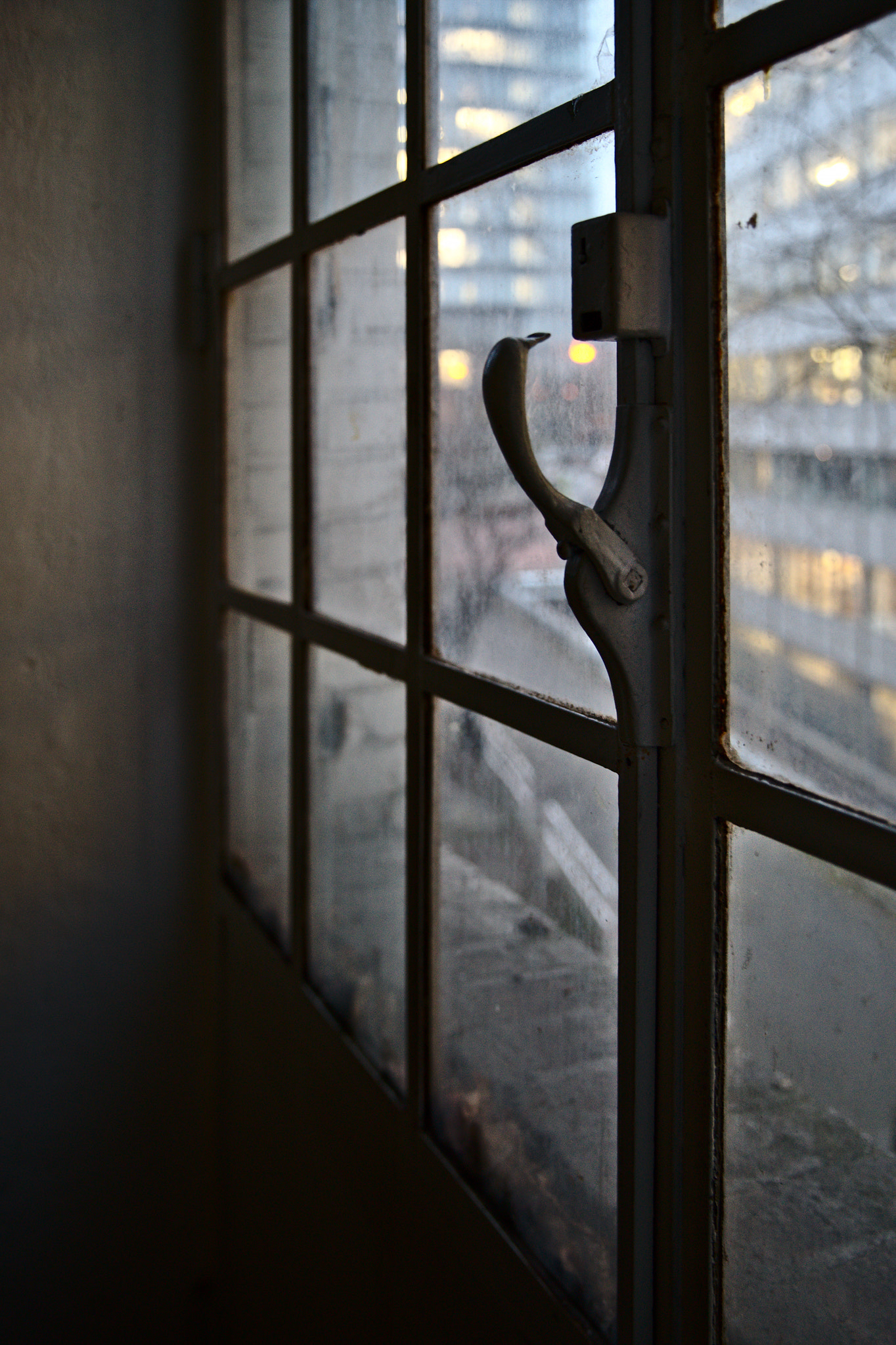 Canon EF 24-70mm F2.8L II USM sample photo. Fenster iv photography