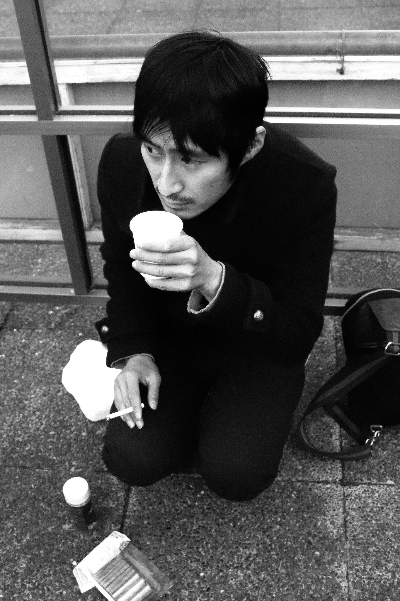 Sigma DP2s sample photo. 夜勤明けに酒を飲む drinking after a night shift photography