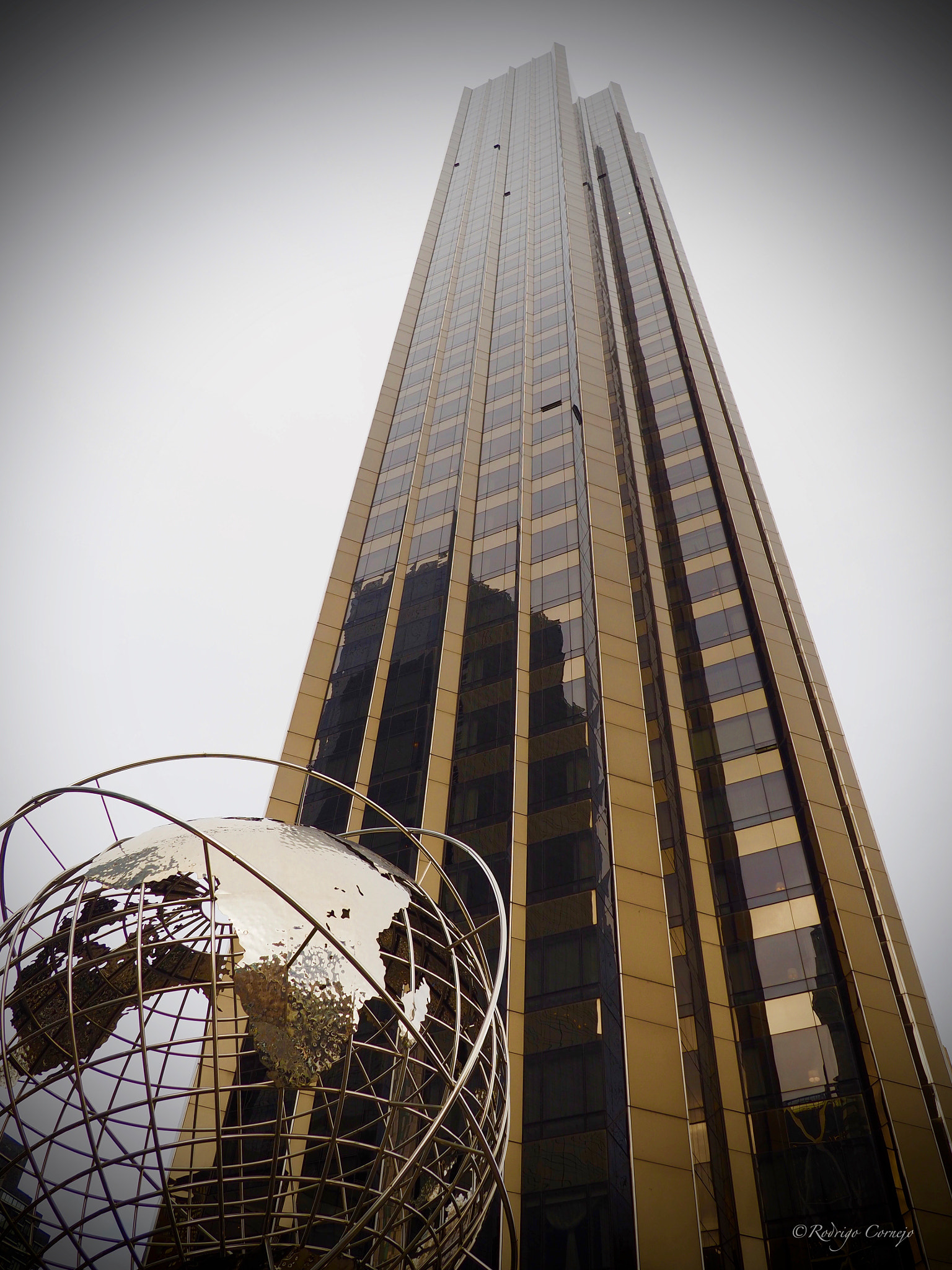 Olympus M.Zuiko Digital 14-42mm F3.5-5.6 II R sample photo. Trump international hotel & tower nyc photography