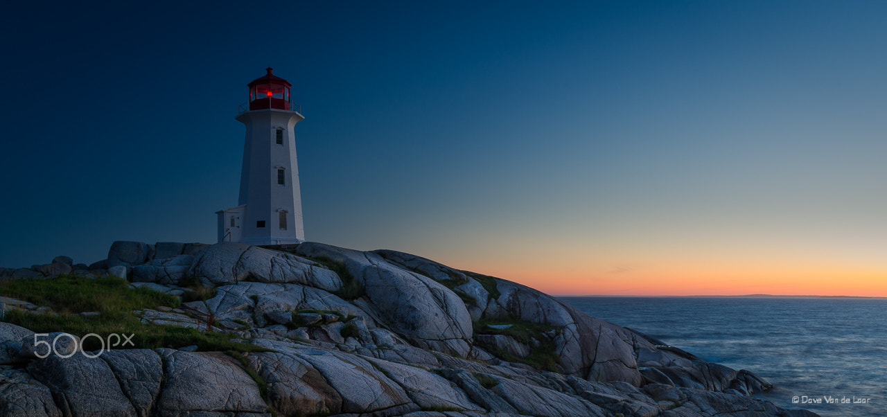 Nikon AF-S Nikkor 18-35mm F3.5-4.5G ED sample photo. Peggy's cove photography