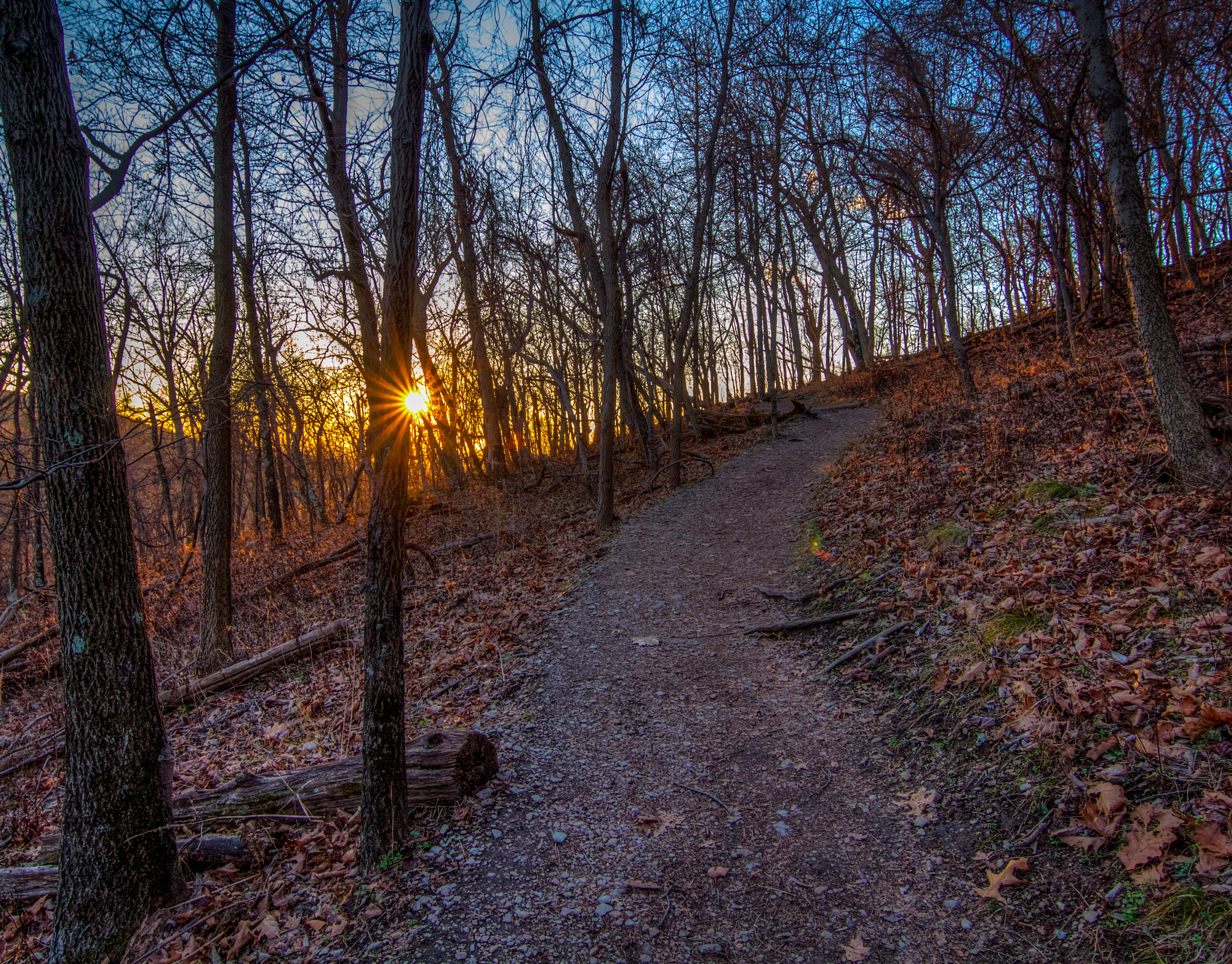 Canon EOS 100D (EOS Rebel SL1 / EOS Kiss X7) sample photo. Harper's ferry trail at sunset photography