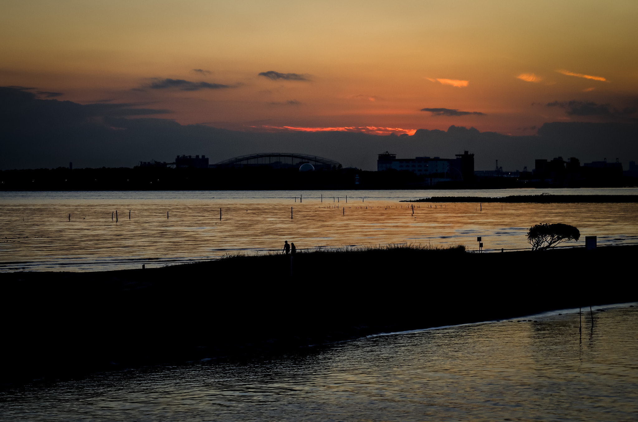 smc PENTAX-F 35-70mm F3.5-4.5 sample photo. Together photography