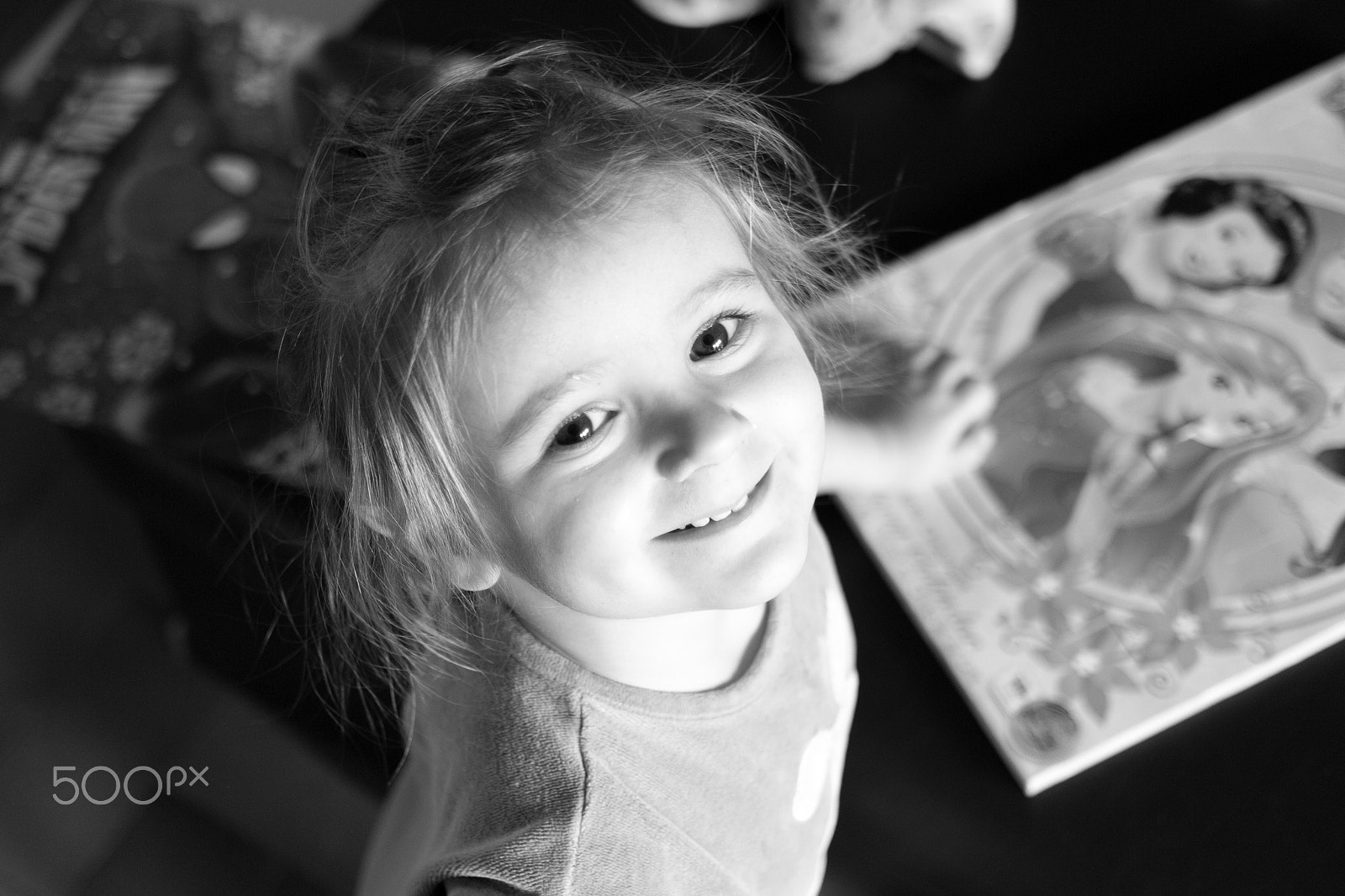 Canon EOS 70D + Canon EF 35mm F2 sample photo. Un sourire photography