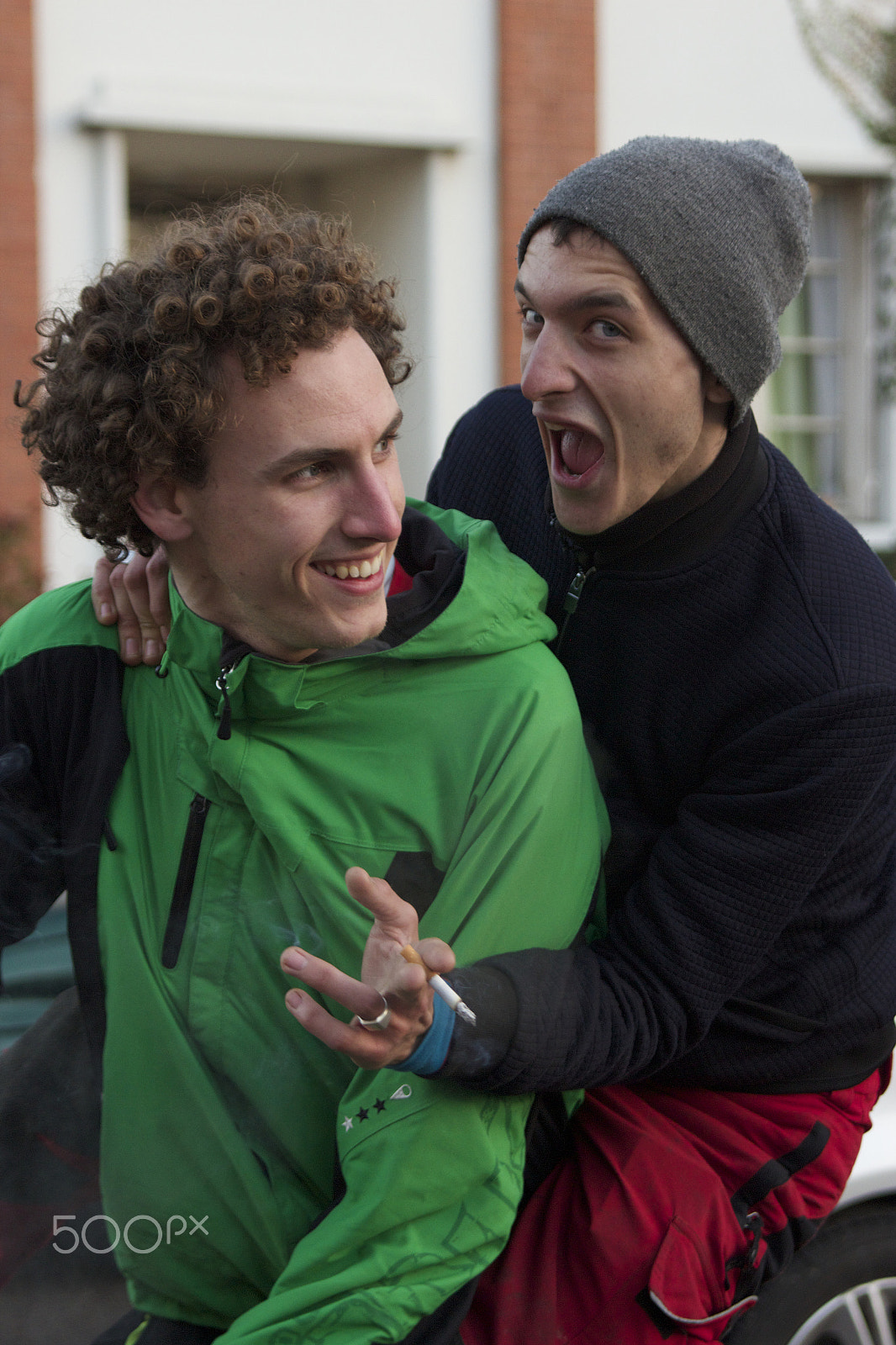 Canon EF 28-80mm f/2.8-4L sample photo. Smiling madness photography