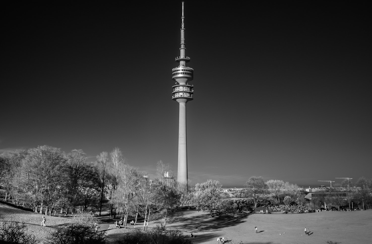 Sigma 24-105mm f/4 DG OS HSM | A sample photo. Olympiaturm photography