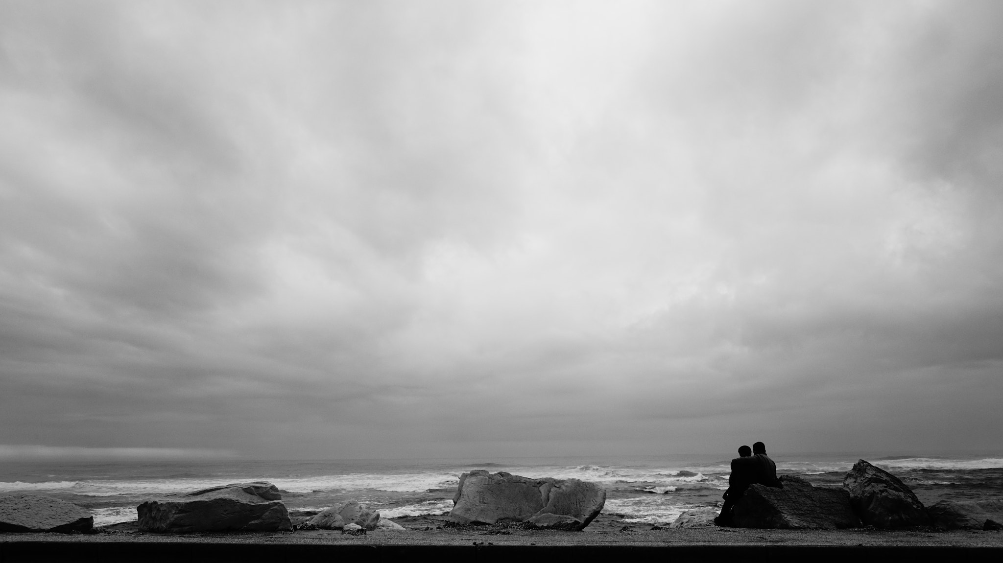 Sony E 16-50mm F3.5-5.6 PZ OSS sample photo. Someone's love photography