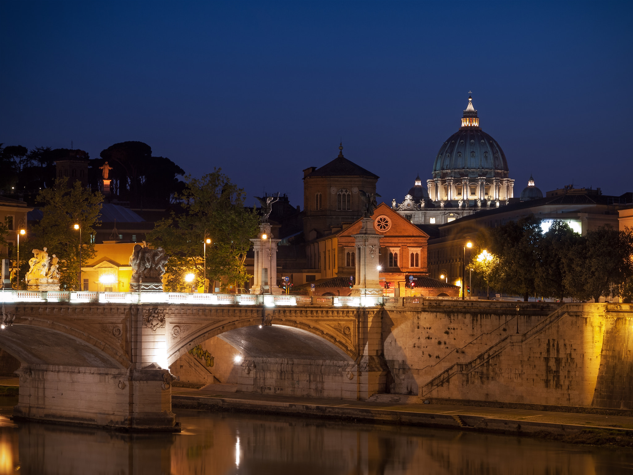Olympus E-30 + OLYMPUS 14-54mm Lens sample photo. The symbols of rome photography