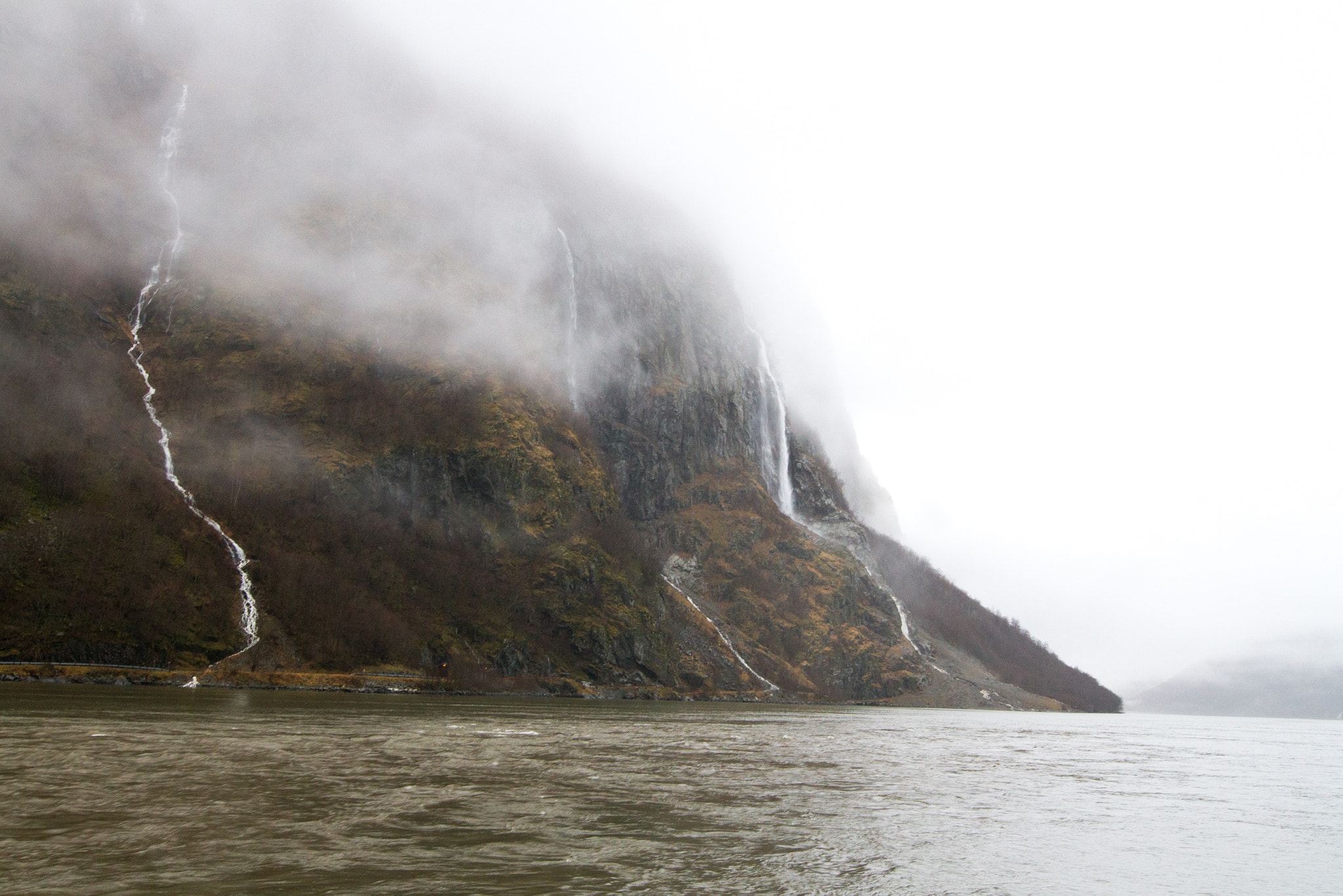 Canon EOS 7D + Sigma 20mm F1.4 DG HSM Art sample photo. Norwegian myst photography