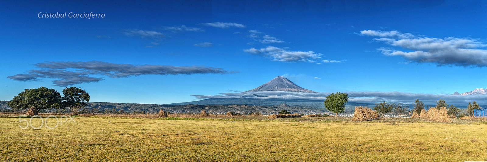 Nikon D4 + AF Nikkor 50mm f/1.4 sample photo. Panoramic view popocatepetl in the morning photography