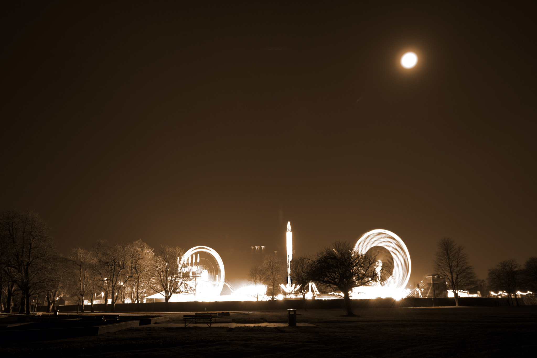 Canon EF-S 10-18mm F4.5–5.6 IS STM sample photo. Lights of winterville #1 photography
