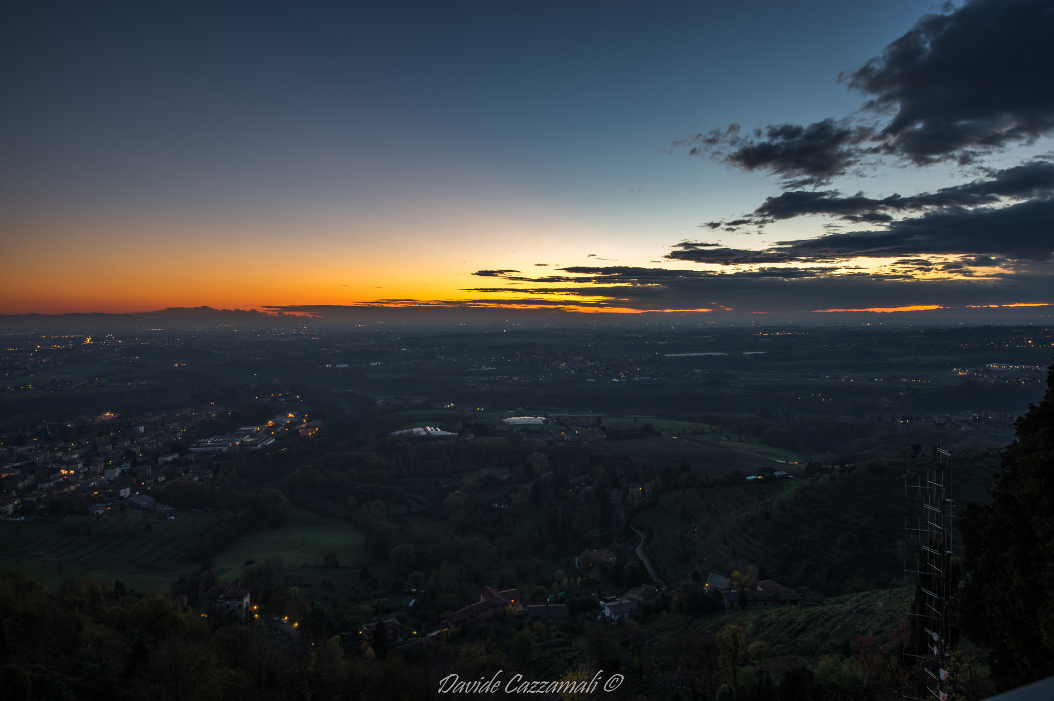 Sigma 8-16mm F4.5-5.6 DC HSM sample photo. Po' valley photography