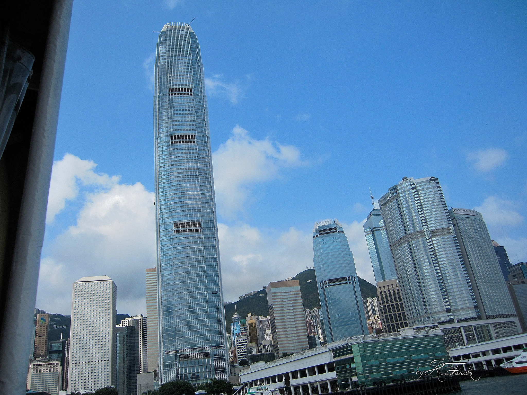 Canon PowerShot SD960 IS (Digital IXUS 110 IS / IXY Digital 510 IS) sample photo. To hong kong island from swaying ferry photography