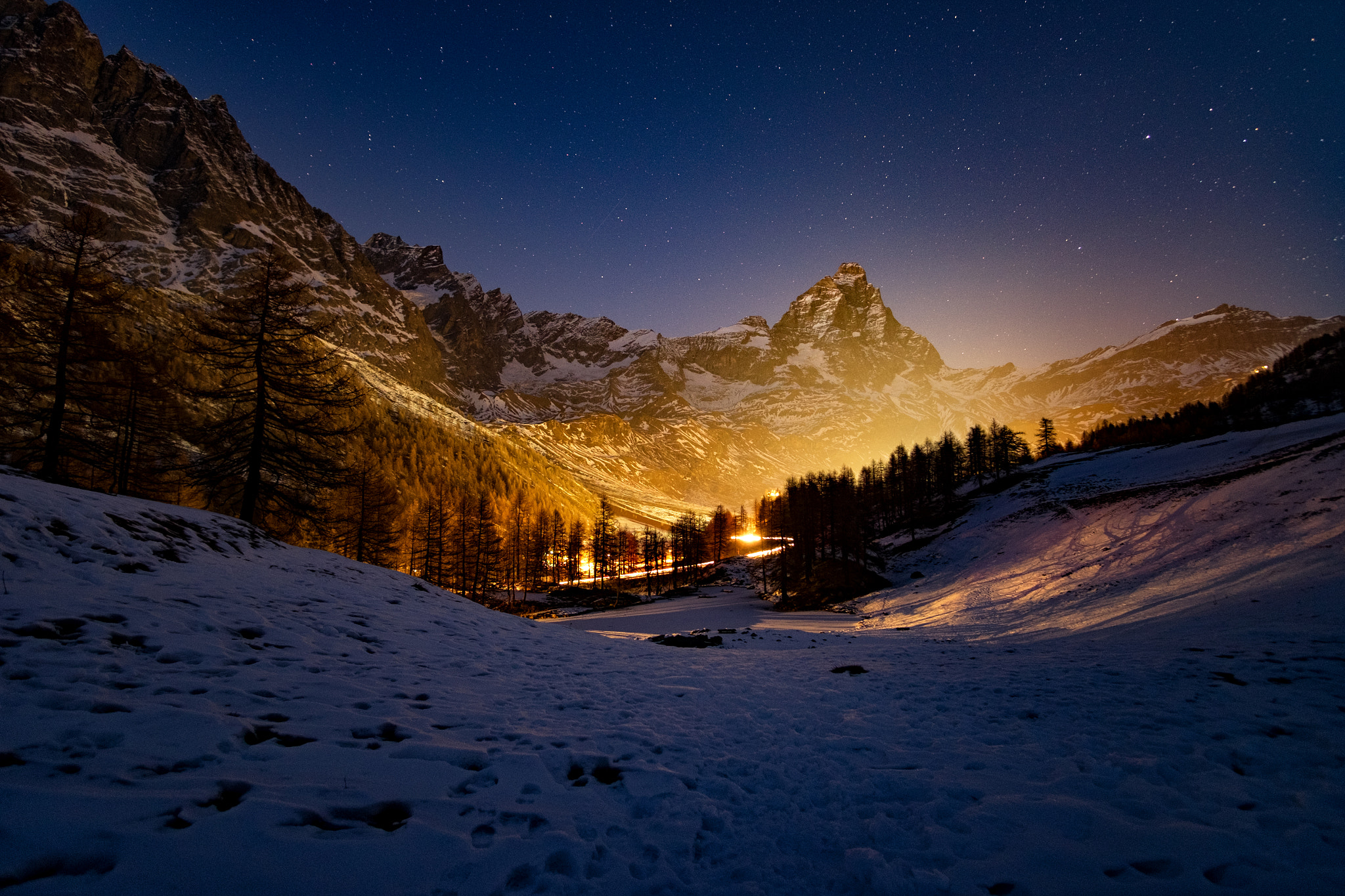 Fujifilm X-T10 + 12,0 mm sample photo. Winter lights from breuil-cervinia photography