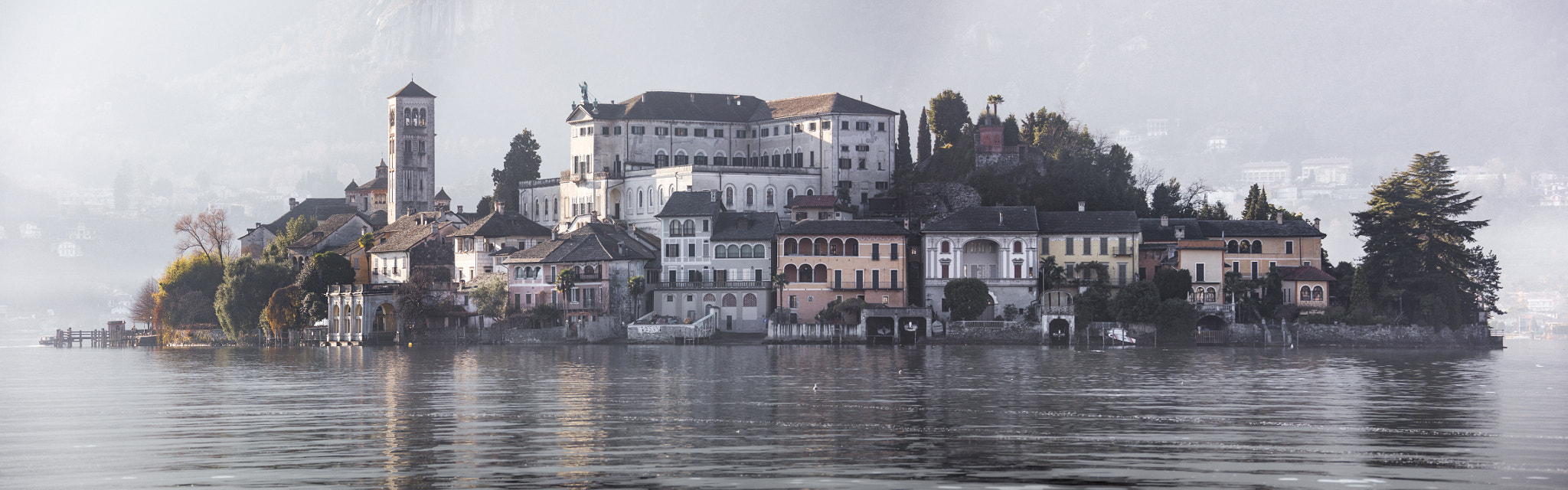 Canon EF 28-300mm F3.5-5.6L IS USM sample photo. Isola di san giulio photography