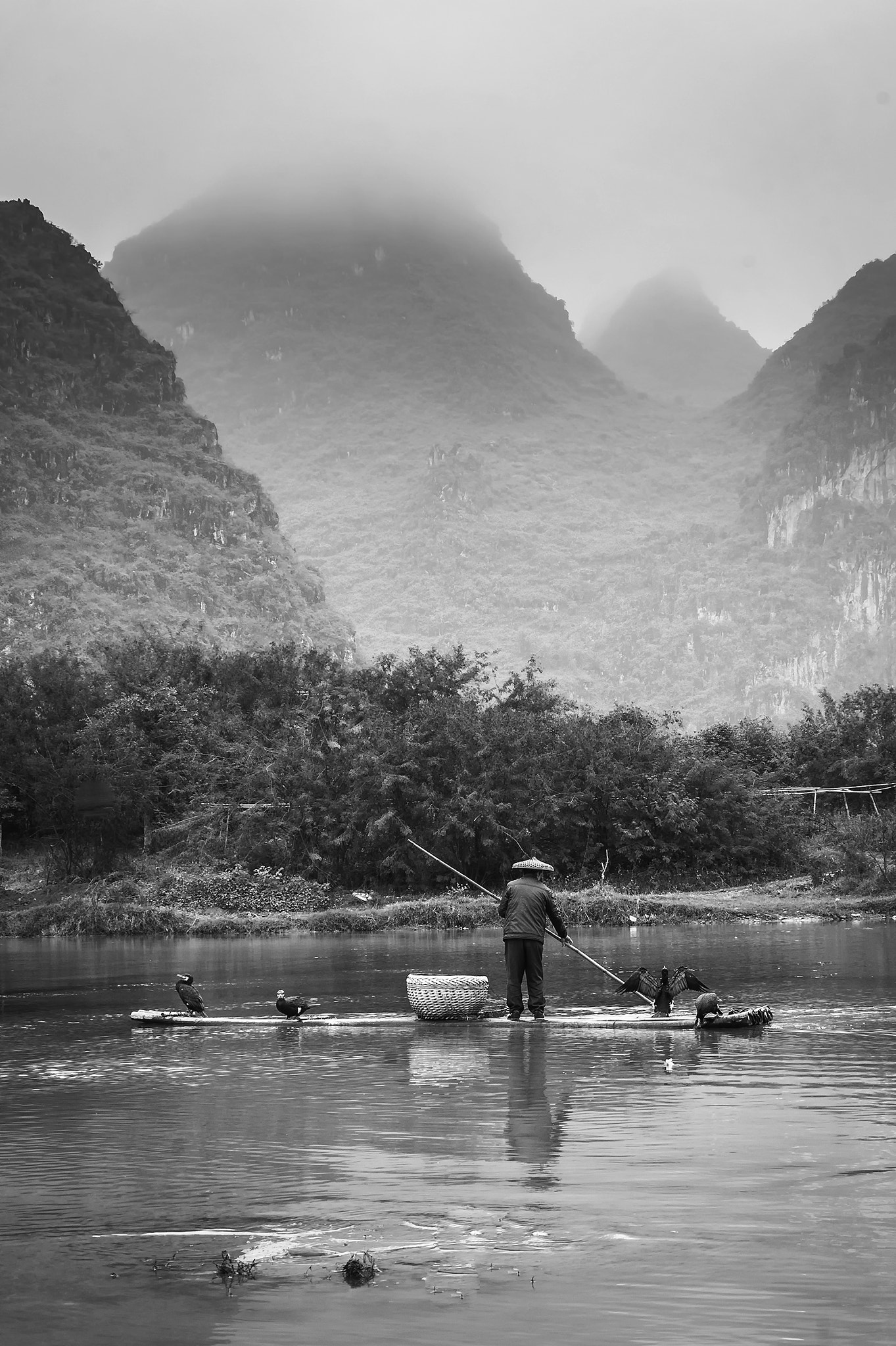 Sigma 50-500mm F4-6.3 EX APO RF HSM sample photo. River color bw s photography