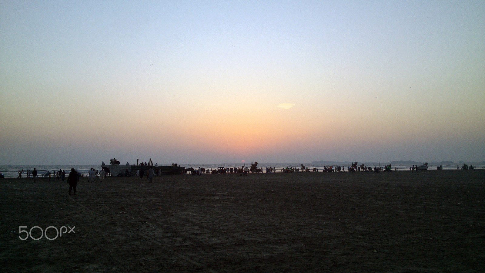 Sony Xperia P sample photo. An evening at karachi beach. photography