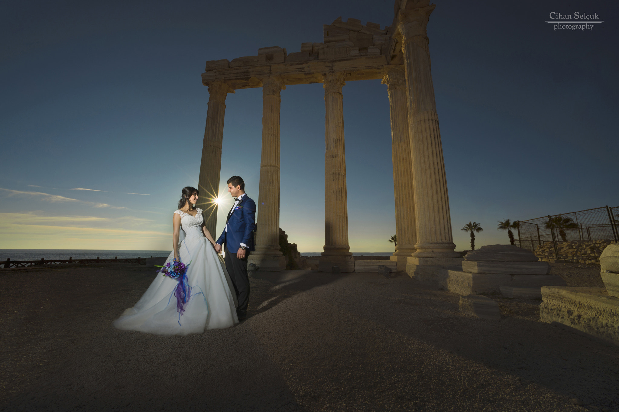Nikon D4 + Nikon AF Nikkor 14mm F2.8D ED sample photo. Love photography