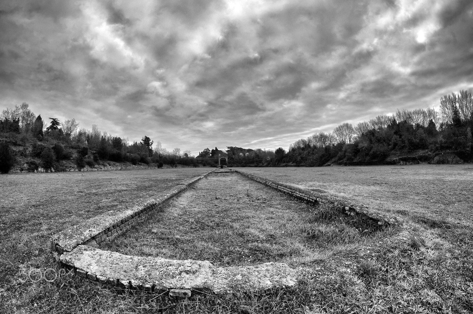 Nikon D300S + Samyang 8mm F3.5 Aspherical IF MC Fisheye sample photo. Circus of maxentius photography