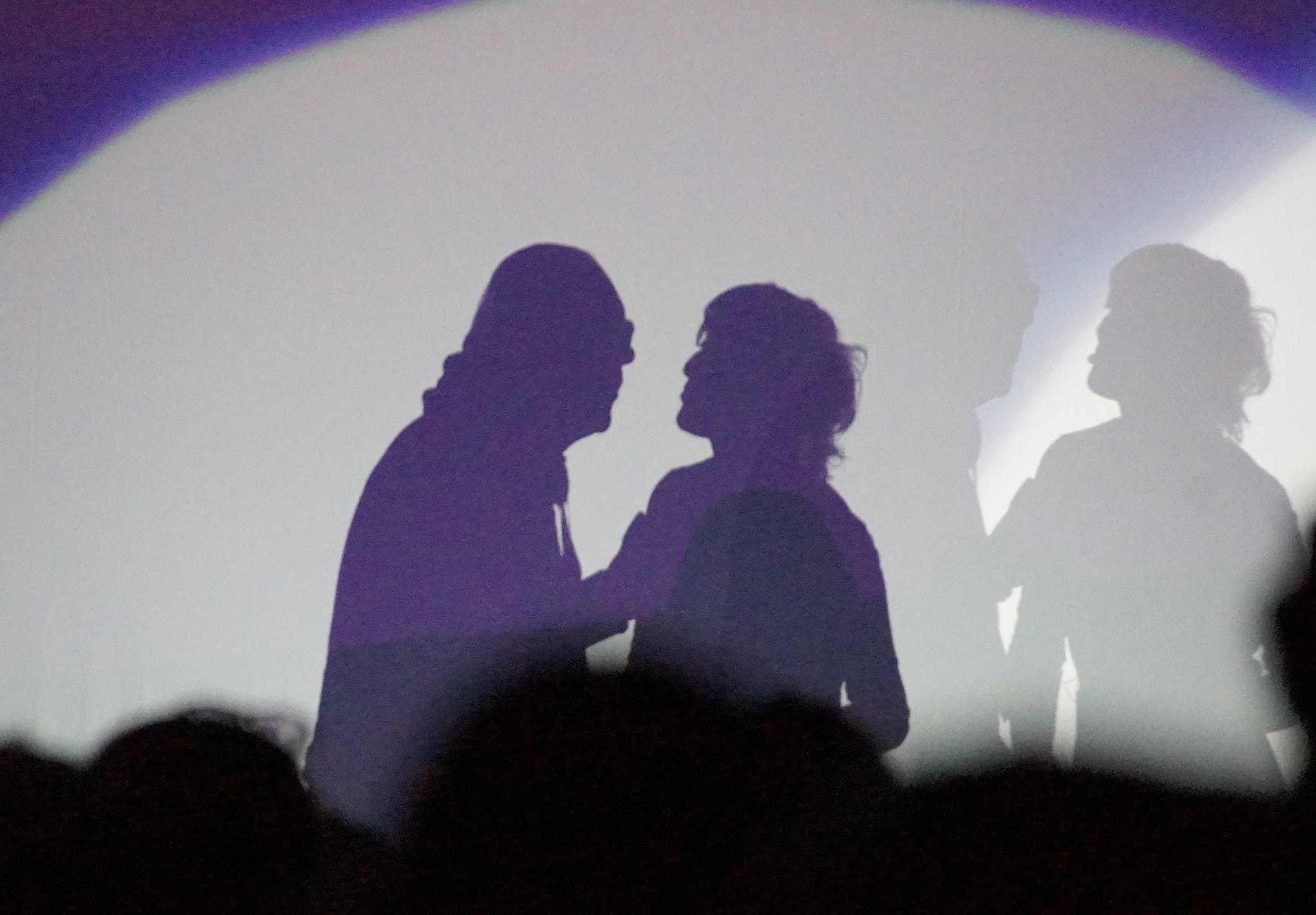 DT 18-300mm F3.5-6.3 sample photo. Shadow and lovers photography