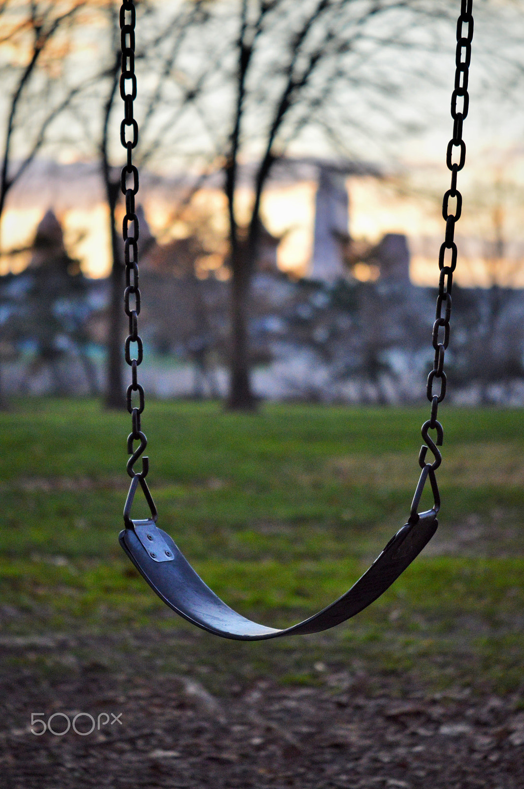 Nikon AF-S DX Micro-Nikkor 85mm F3.5G ED VR sample photo. Empty playground photography