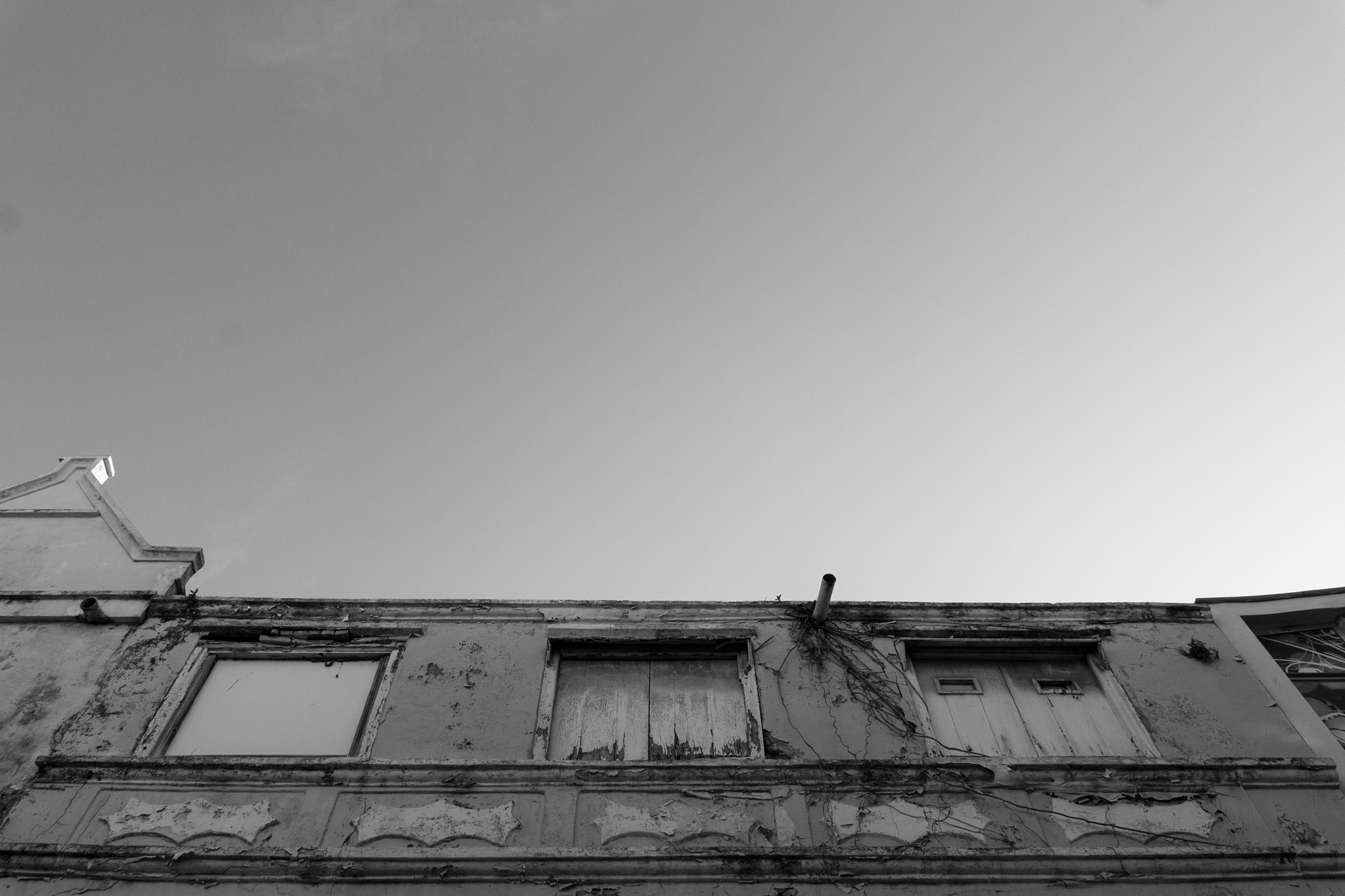 Sigma 18-250mm F3.5-6.3 DC OS HSM sample photo. Another state of decay photography