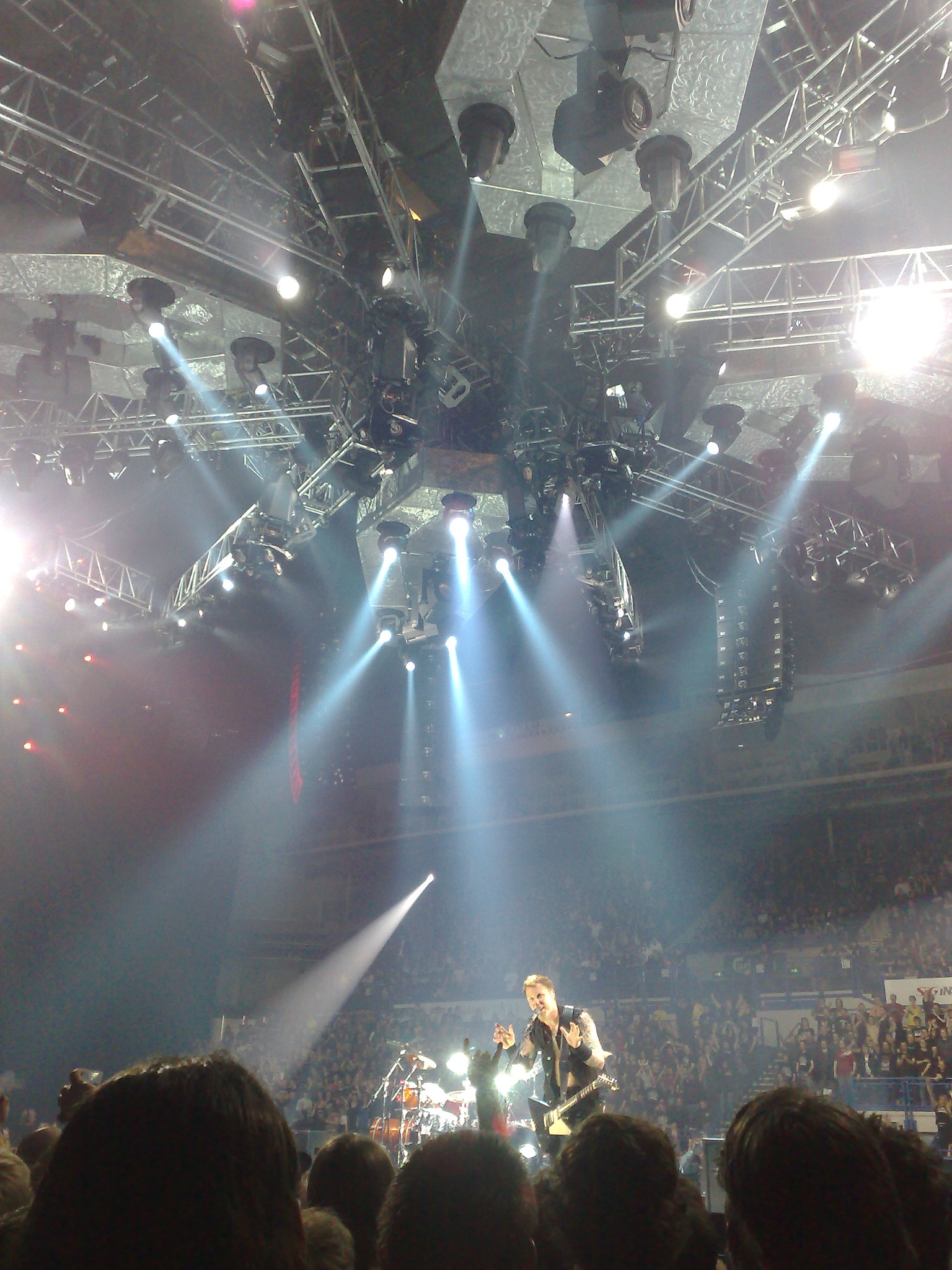 Nokia N95 sample photo. Metallica - sheffield photography