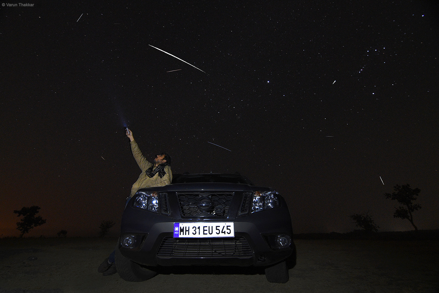 Nikon D4S + Tokina AT-X Pro 11-16mm F2.8 DX II sample photo. Under the blanket of shooting stars photography