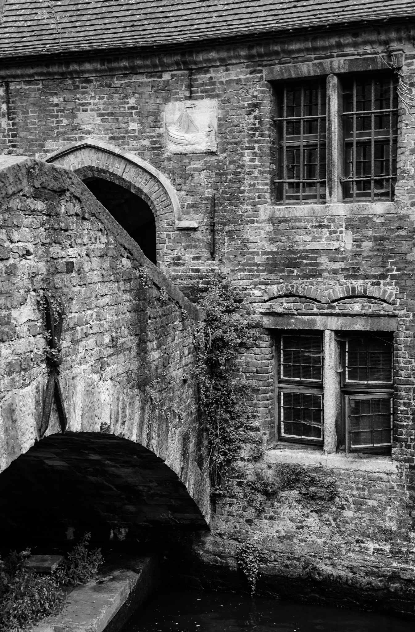 AF Zoom-Nikkor 28-85mm f/3.5-4.5 sample photo. Bruges-brugge photography