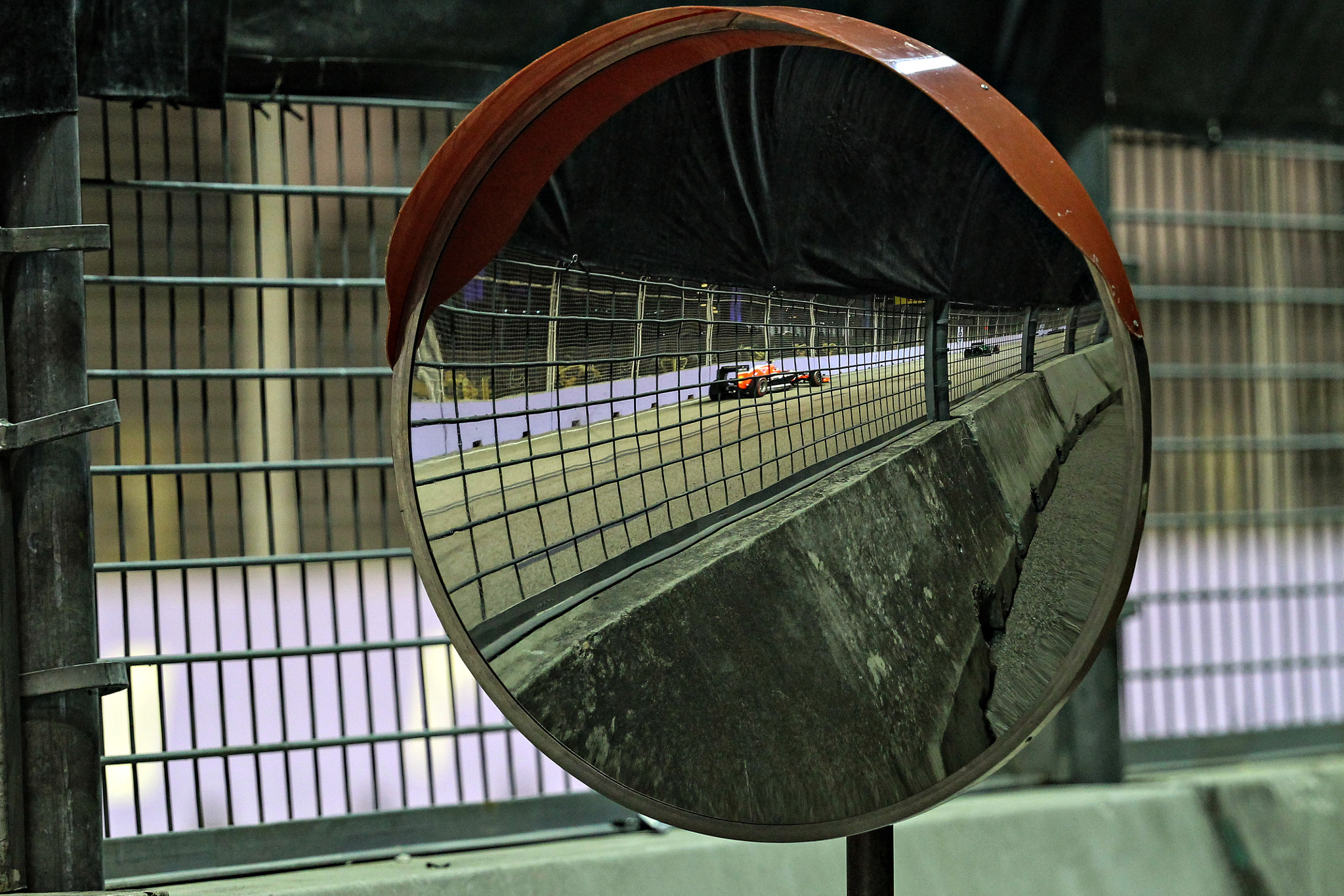 Canon EF 200-400mm F4L IS USM Extender 1.4x sample photo. Singapore grand prix photography