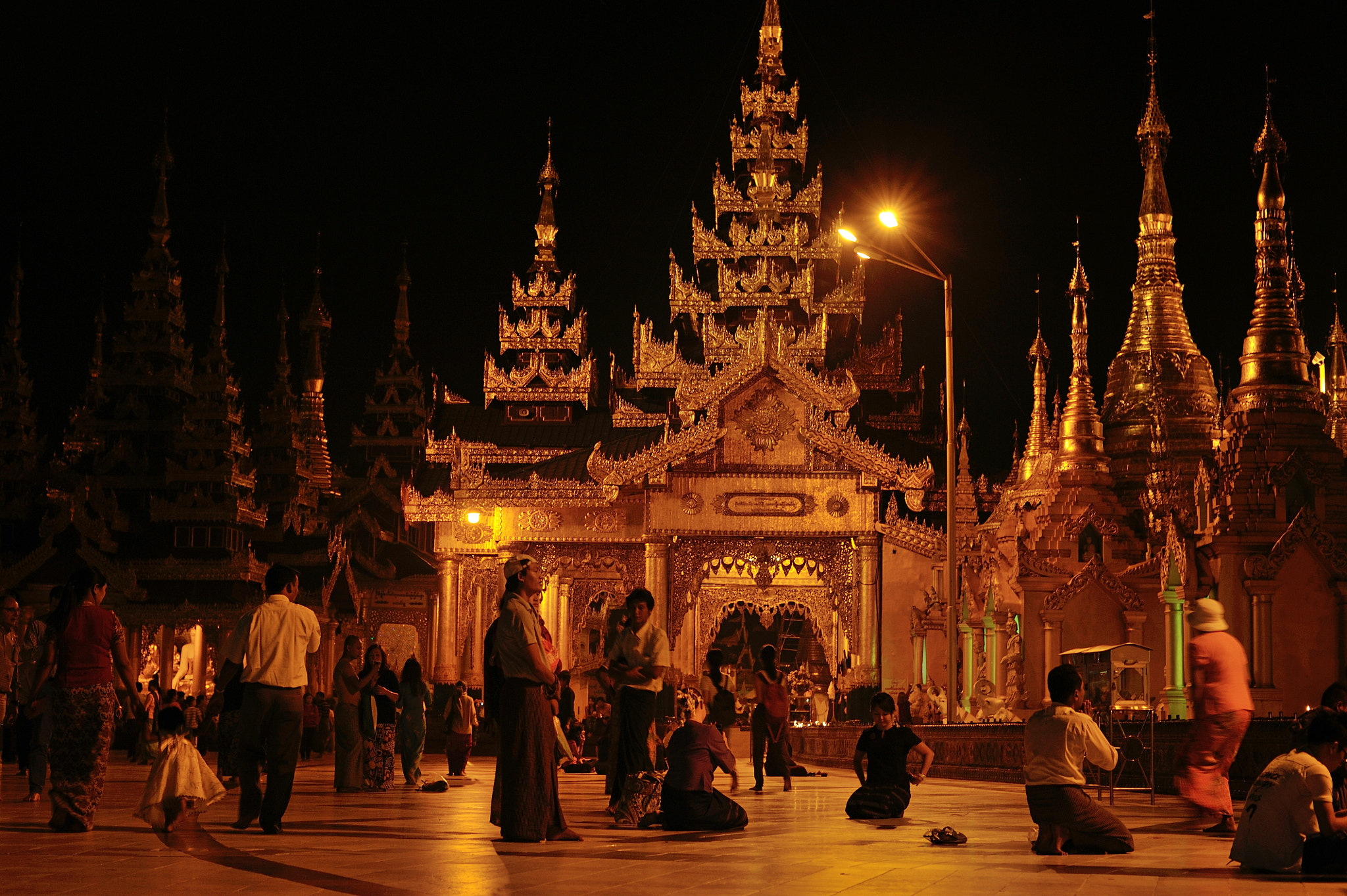 Nikon D700 + Voigtlander Nokton 58mm F1.4 SLII sample photo. Prayers photography
