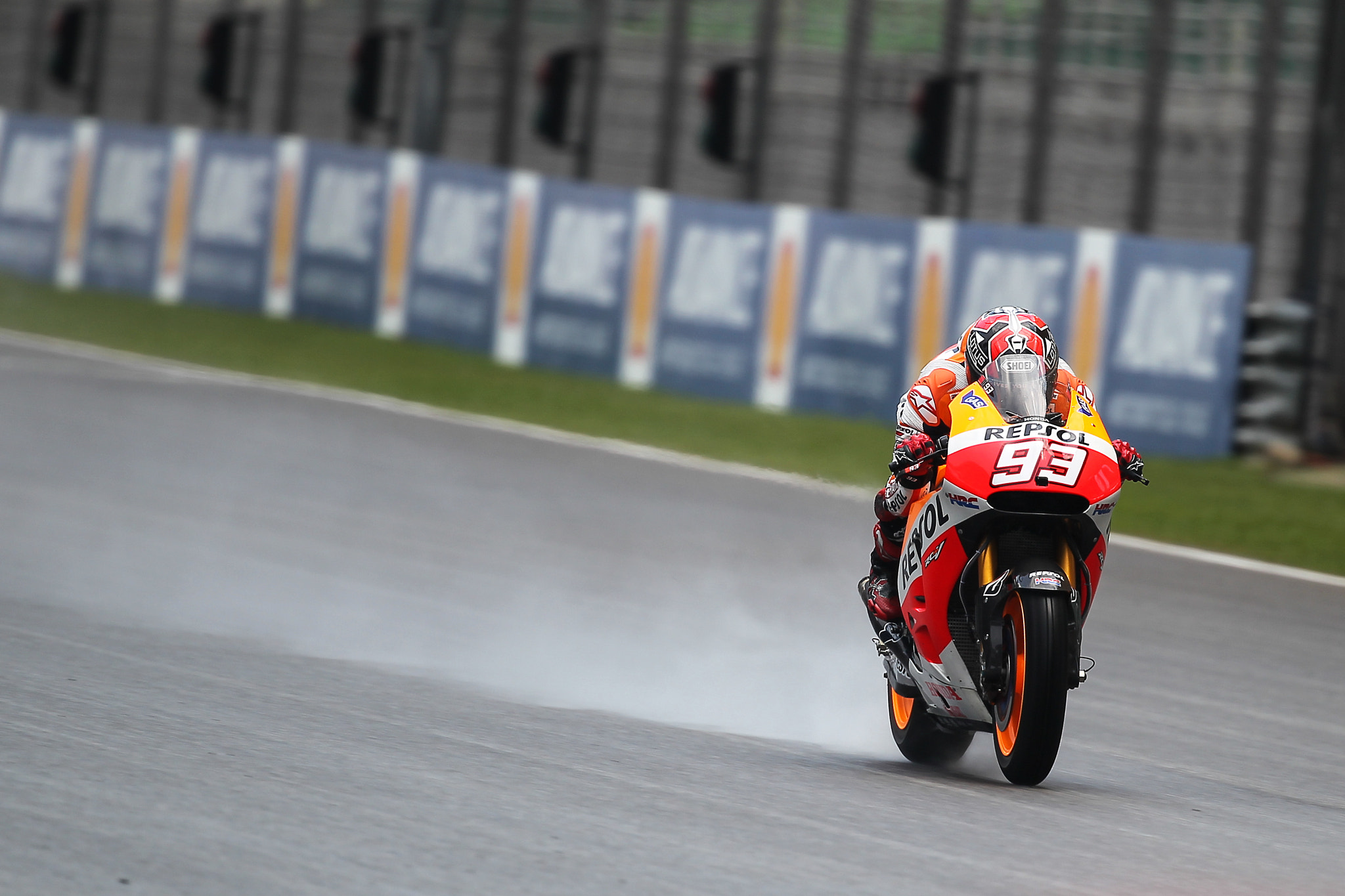 Canon EOS-1D Mark IV + Canon EF 200-400mm F4L IS USM Extender 1.4x sample photo. Marc marquez photography