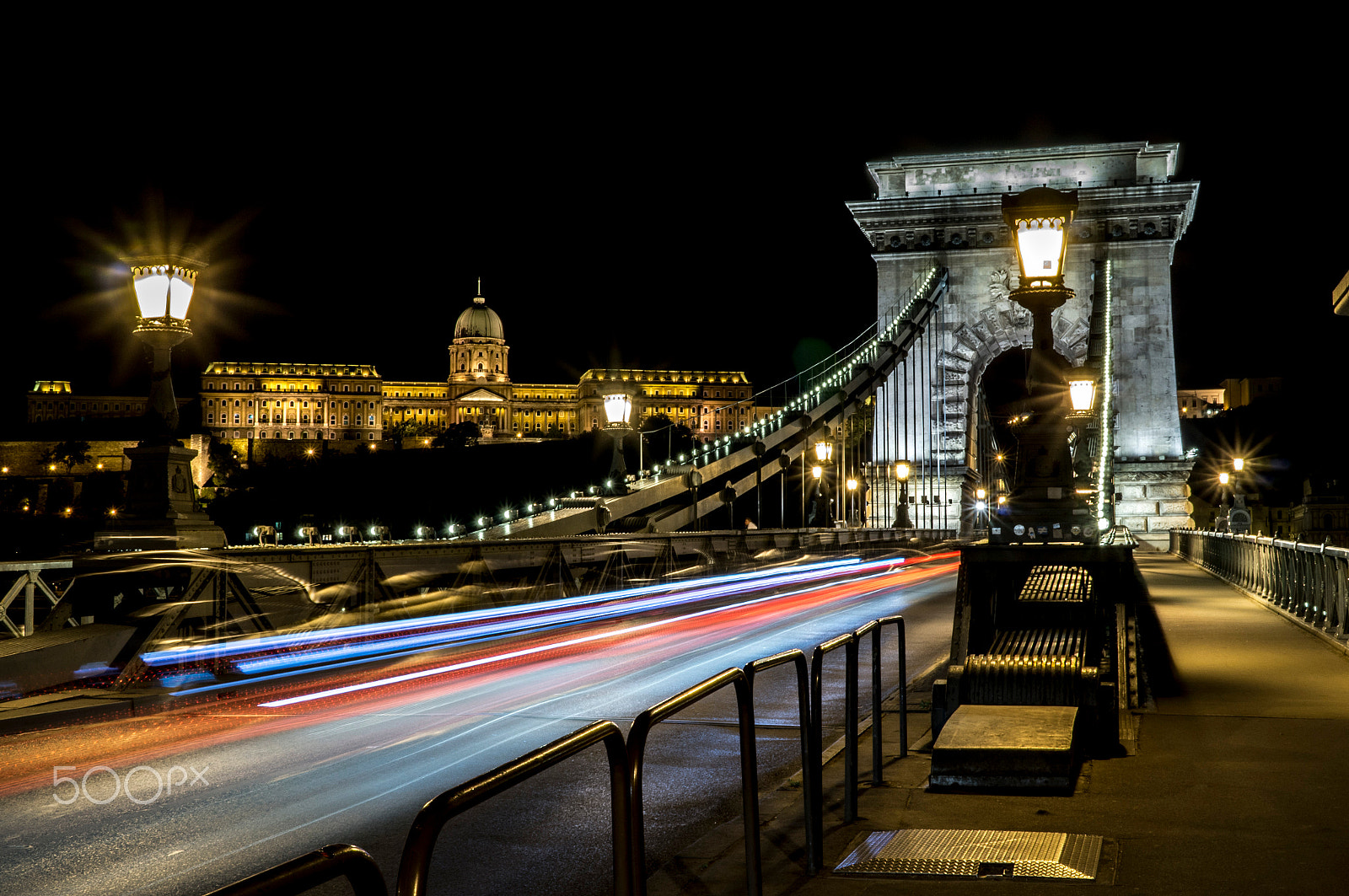 Sony Alpha NEX-6 + Sigma 30mm F2.8 EX DN sample photo. Budapest.jpg photography