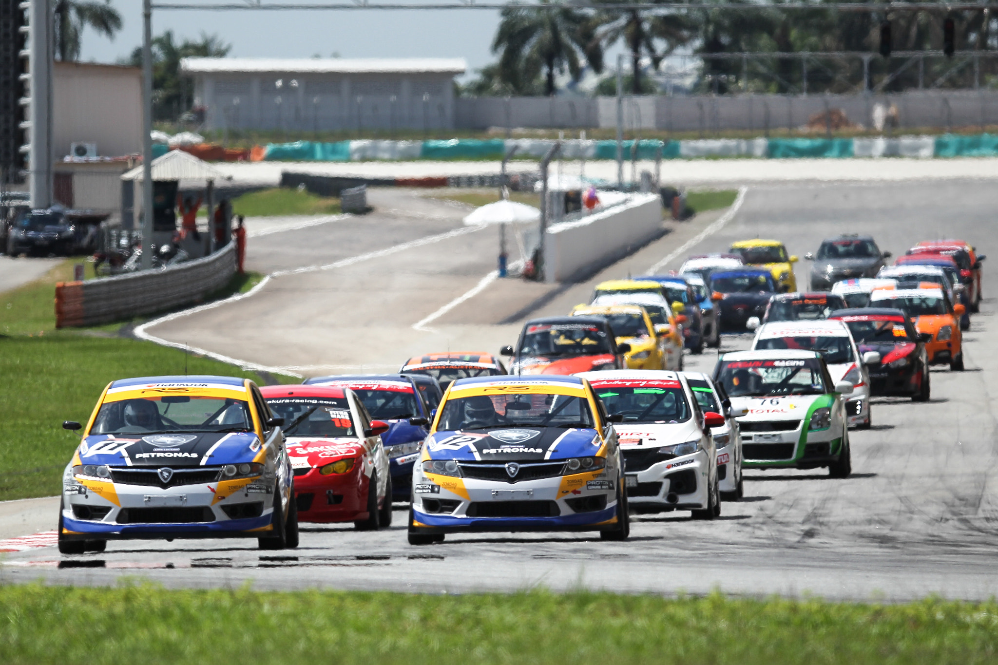 Canon EF 200-400mm F4L IS USM Extender 1.4x sample photo. Sepang 1000km photography