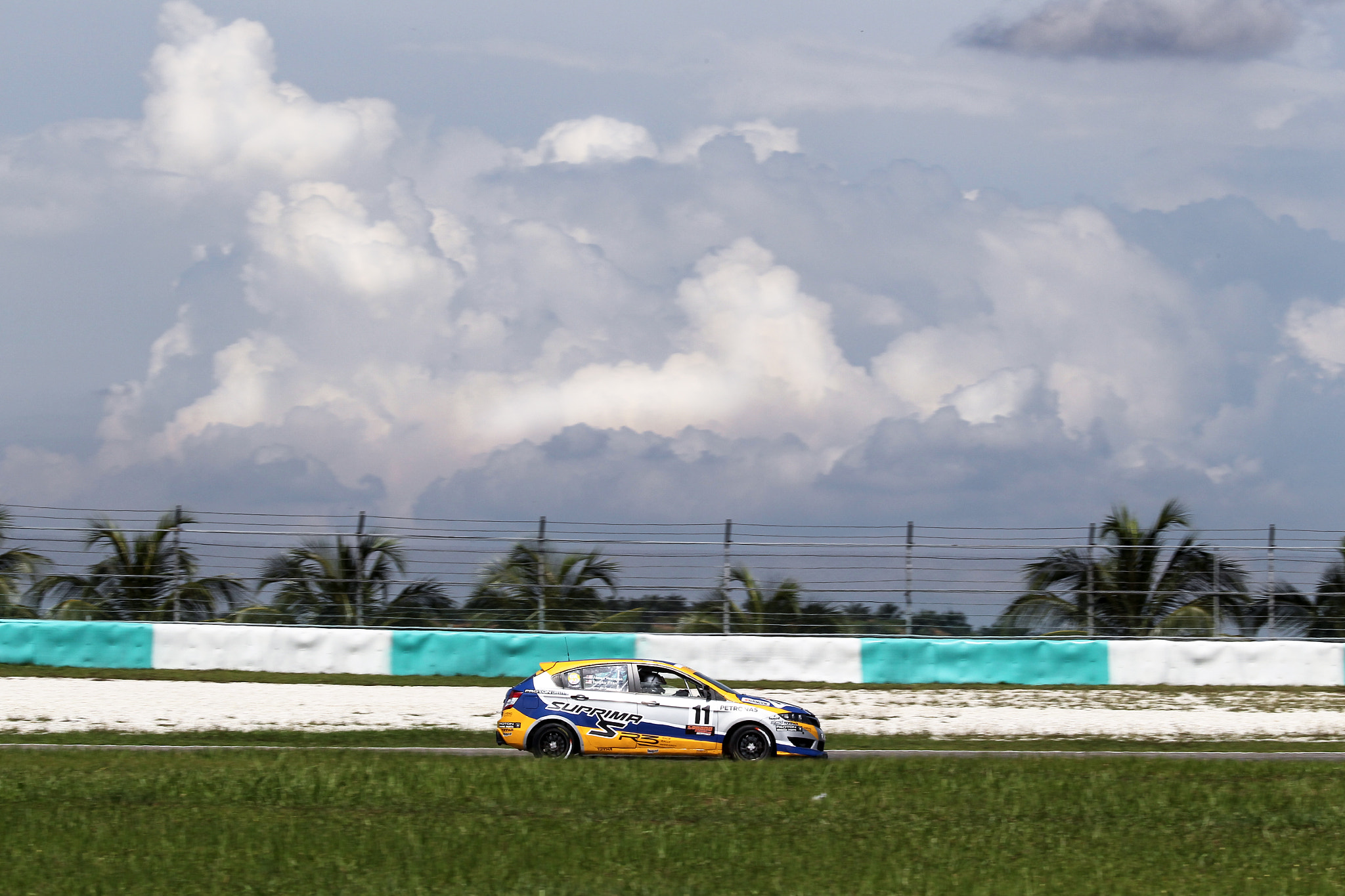 Canon EF 200-400mm F4L IS USM Extender 1.4x sample photo. Sepang 1000km photography