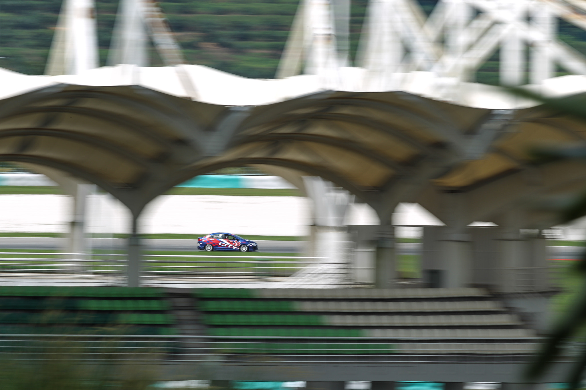 Canon EOS-1D Mark IV + Canon EF 200-400mm F4L IS USM Extender 1.4x sample photo. Sepang 1000km photography