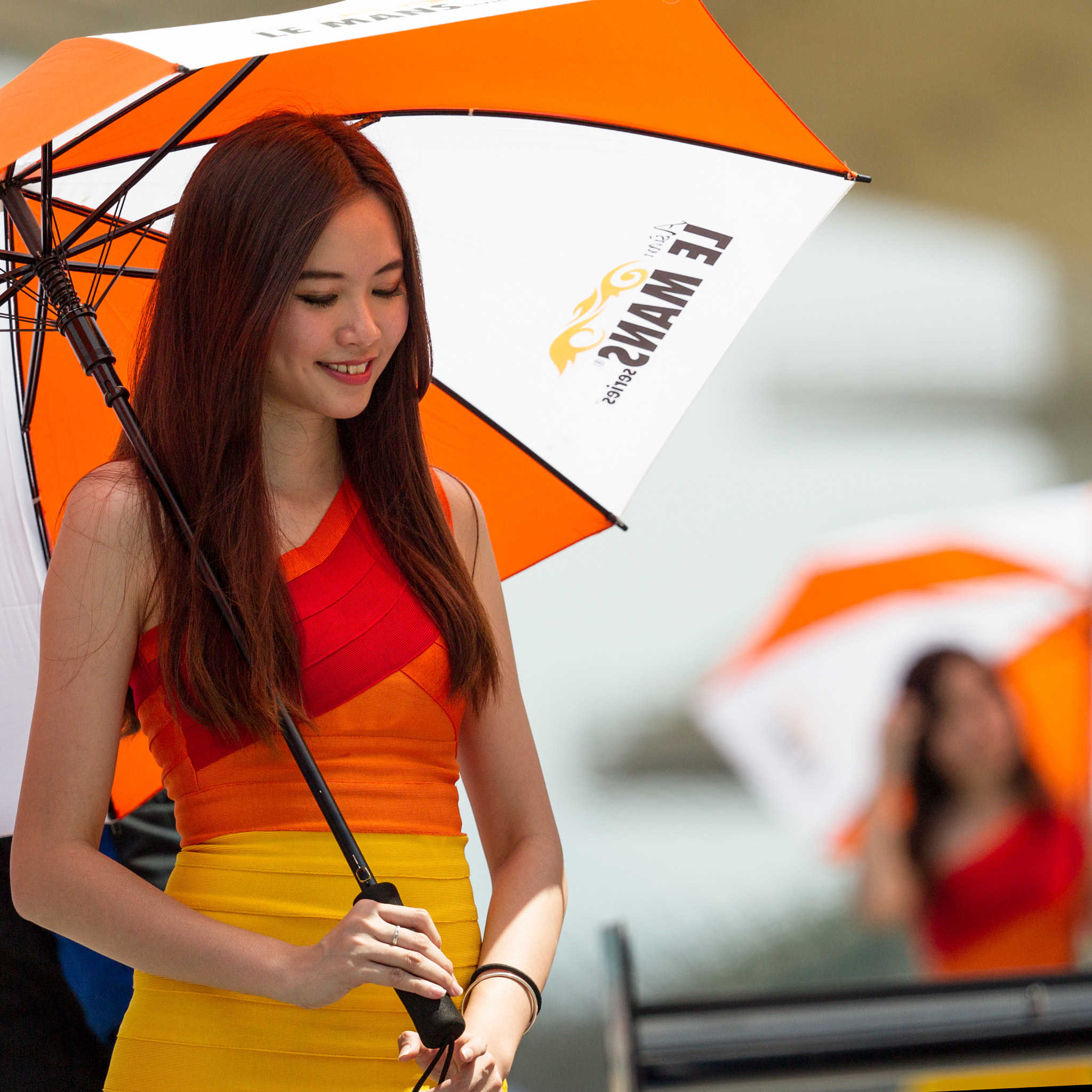 Canon EF 200-400mm F4L IS USM Extender 1.4x sample photo. Grid girl photography