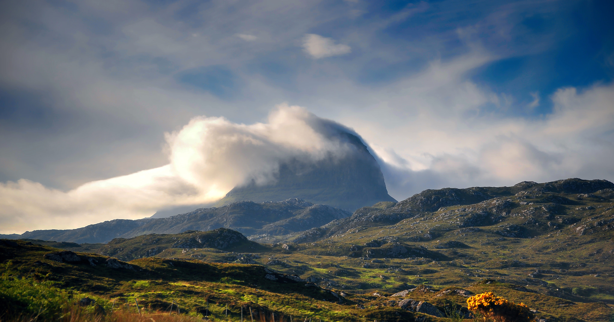 Nikon D3 sample photo. __suilven in cloud__ photography