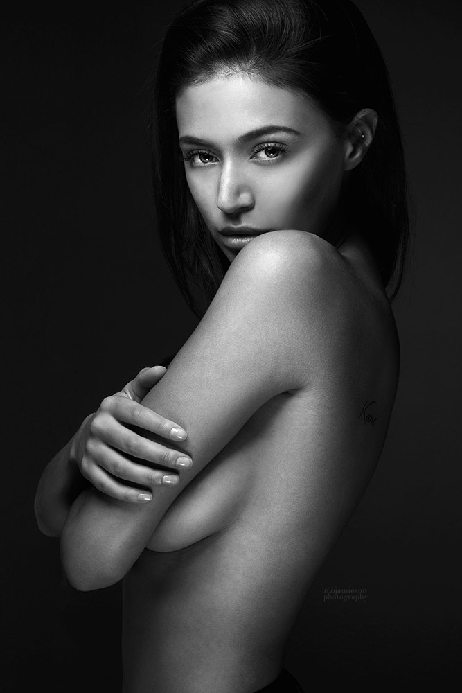 Sony a7R II + Canon EF 85mm F1.8 USM sample photo. Claudia dean photography