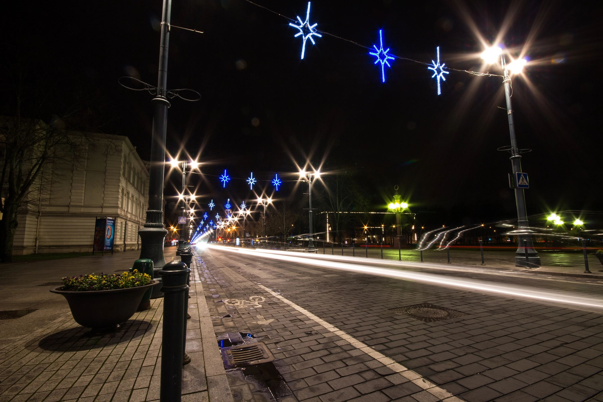 Canon EOS 650D (EOS Rebel T4i / EOS Kiss X6i) sample photo. Light the night. photography