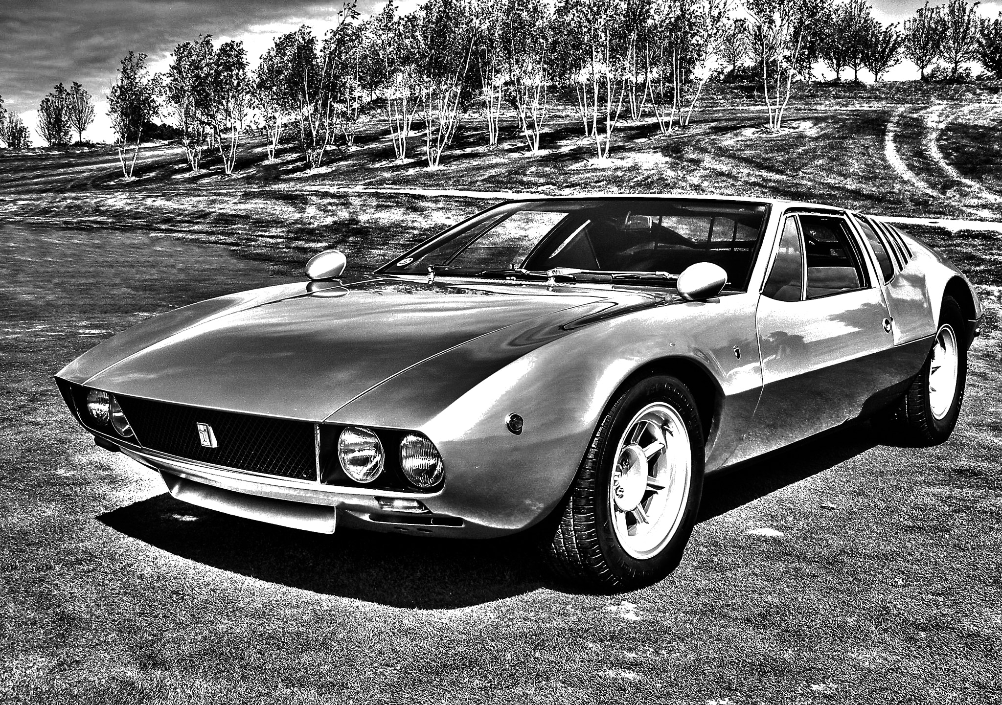 Olympus SP320 sample photo. De tomaso mangusta photography