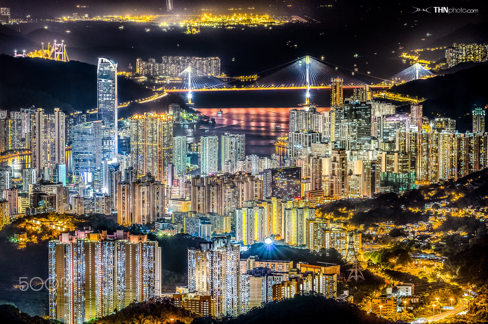 Sigma 70-200mm F2.8 EX DG OS HSM sample photo. Hong kong city night view photography